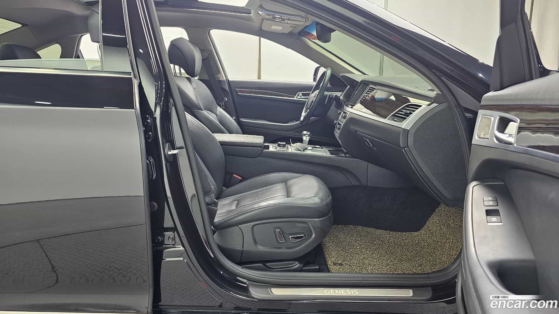 G80 Genesis 2017.9-INNER-036