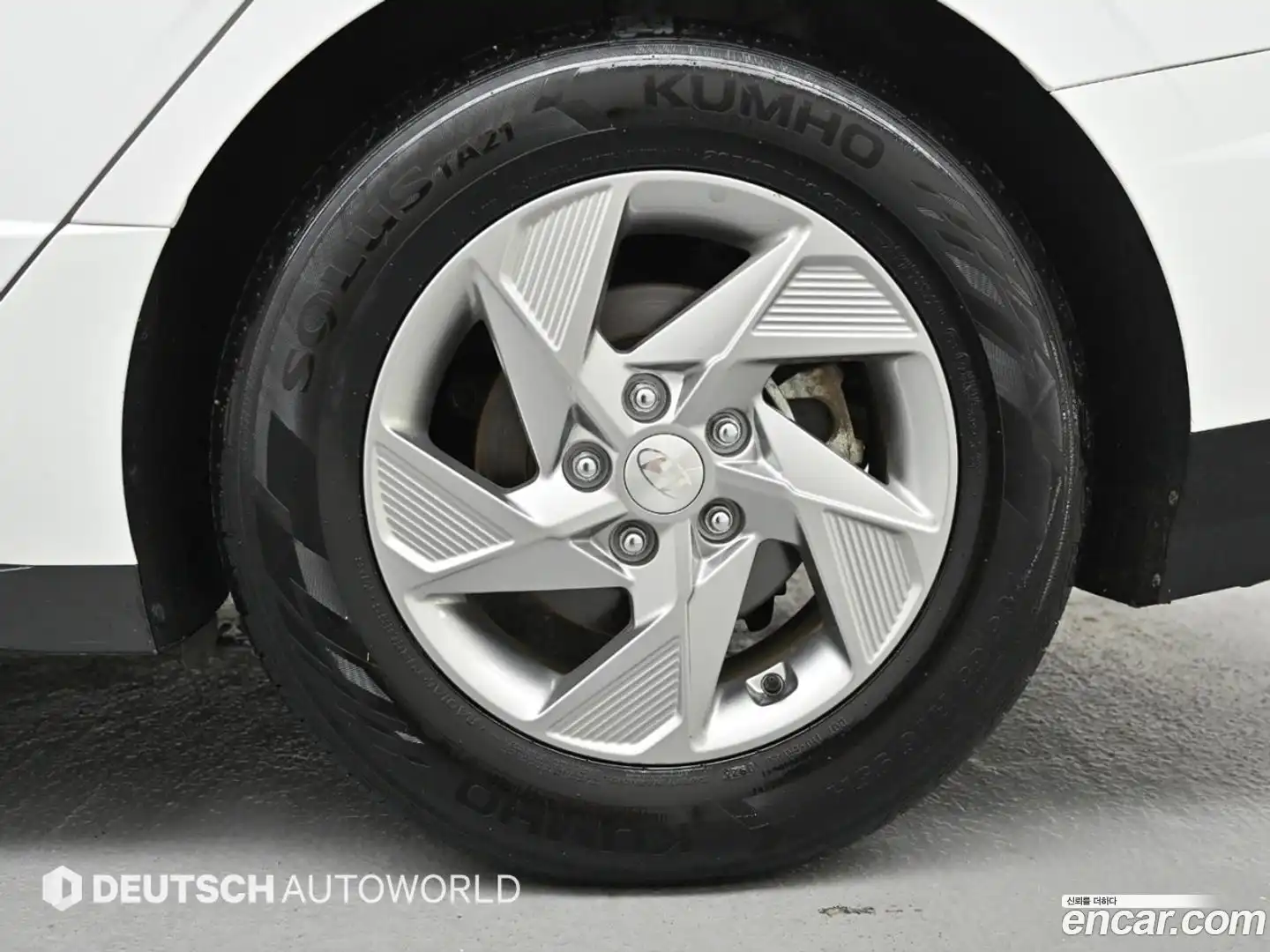 Sonata Hyundai 2023.6-OUTER-005