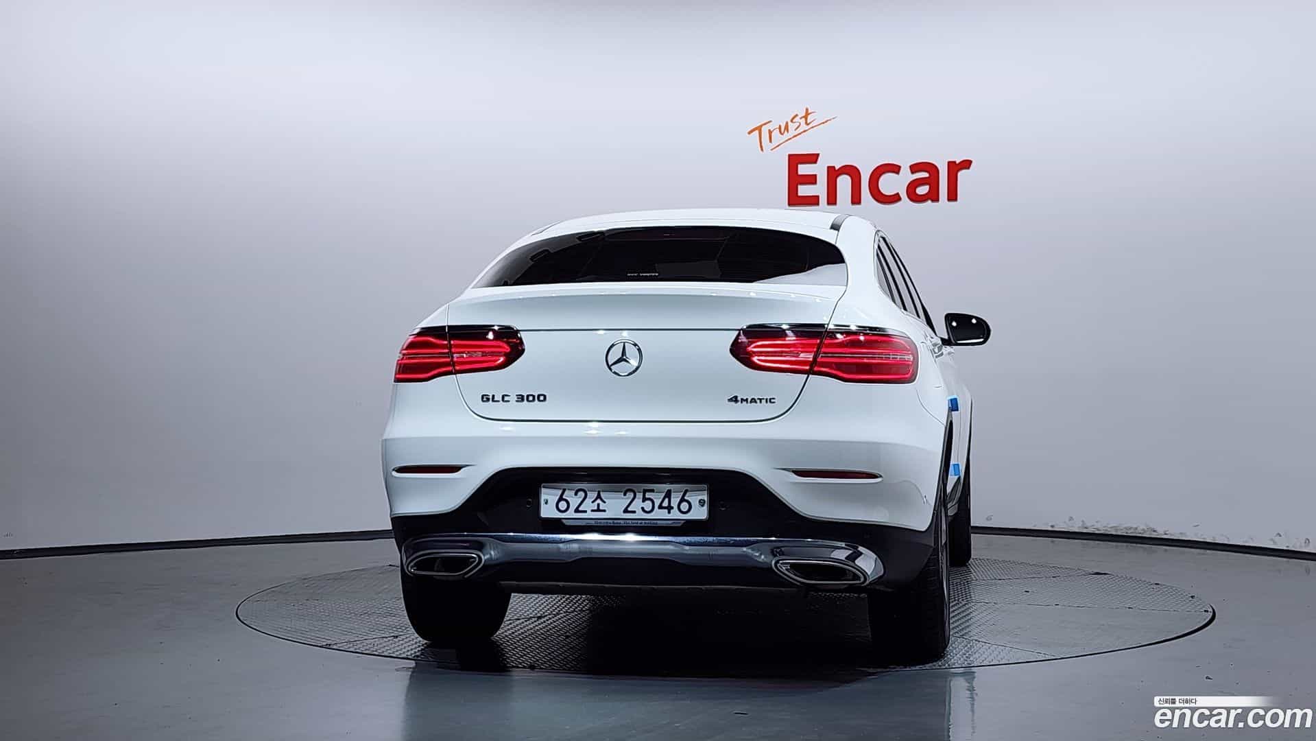 GLC-Class Mercedes-Benz 2019.5-OUTER-004