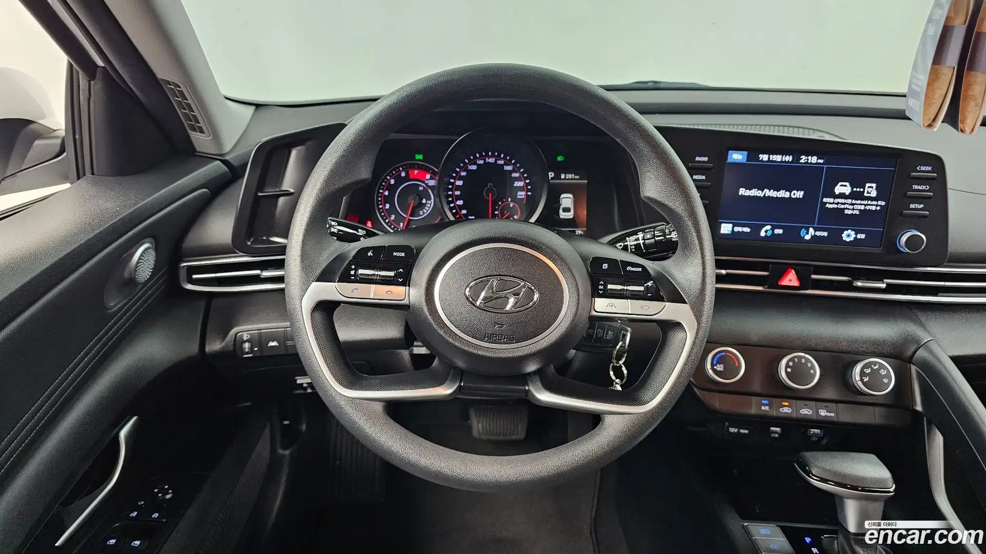 AVANTE Hyundai 2022.6-OPTION-017