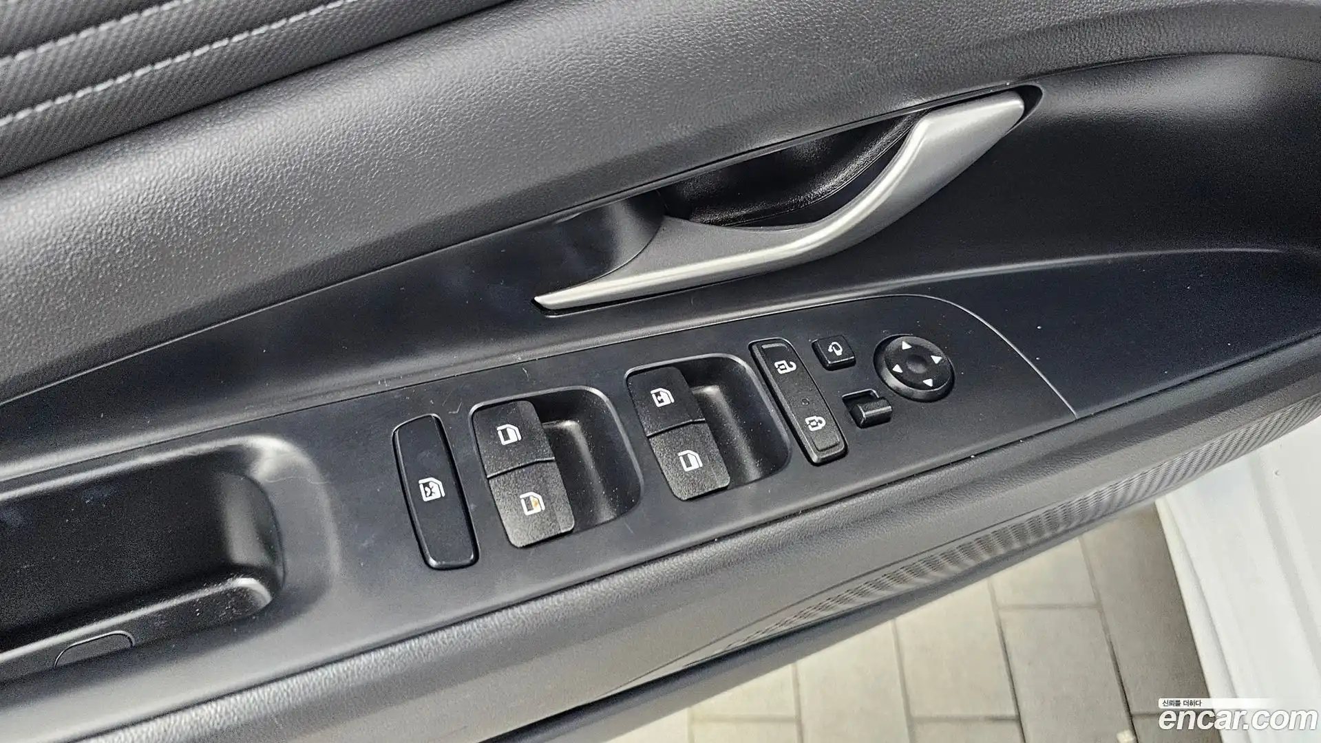 AVANTE Hyundai 2022.6-OPTION-019