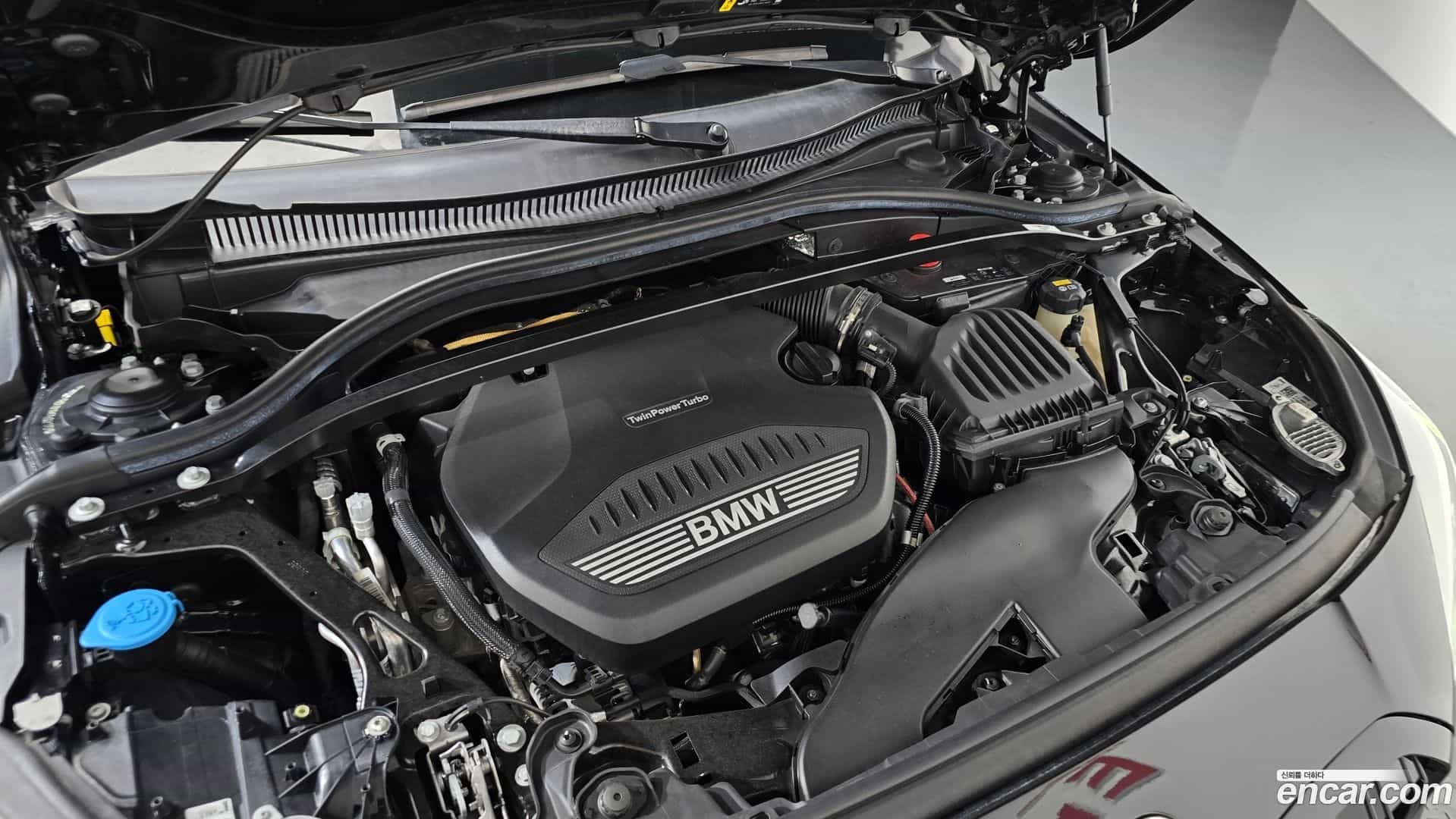 1-Series BMW 2021.0-OUTER-006