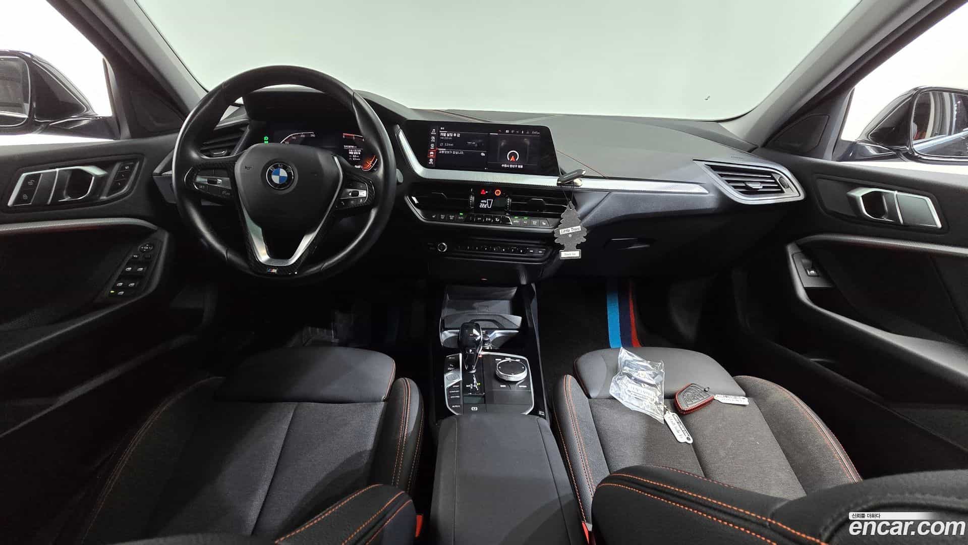 1-Series BMW 2021.0-INNER-007