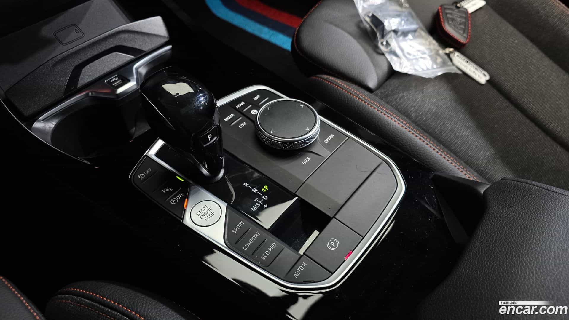 1-Series BMW 2021.0-INNER-009