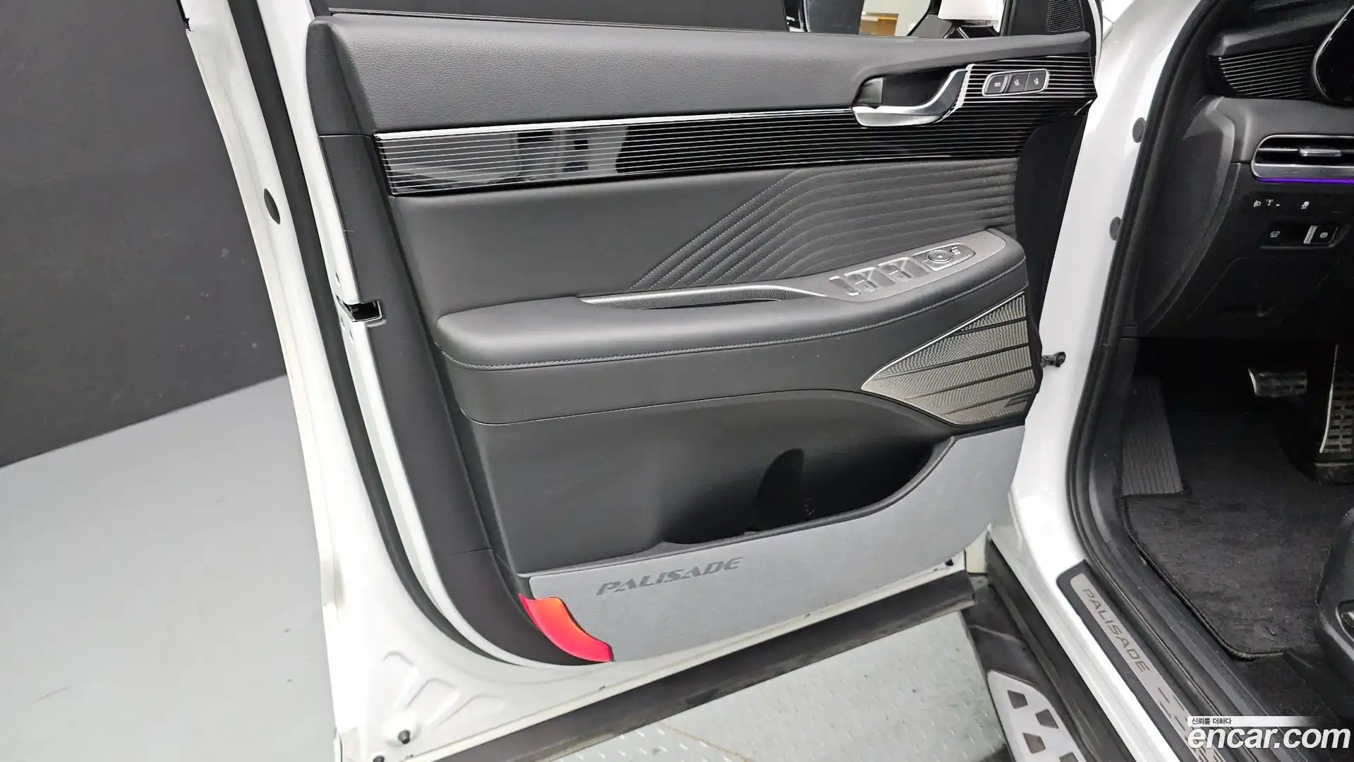 Palisade Hyundai 2023.3-INNER-034