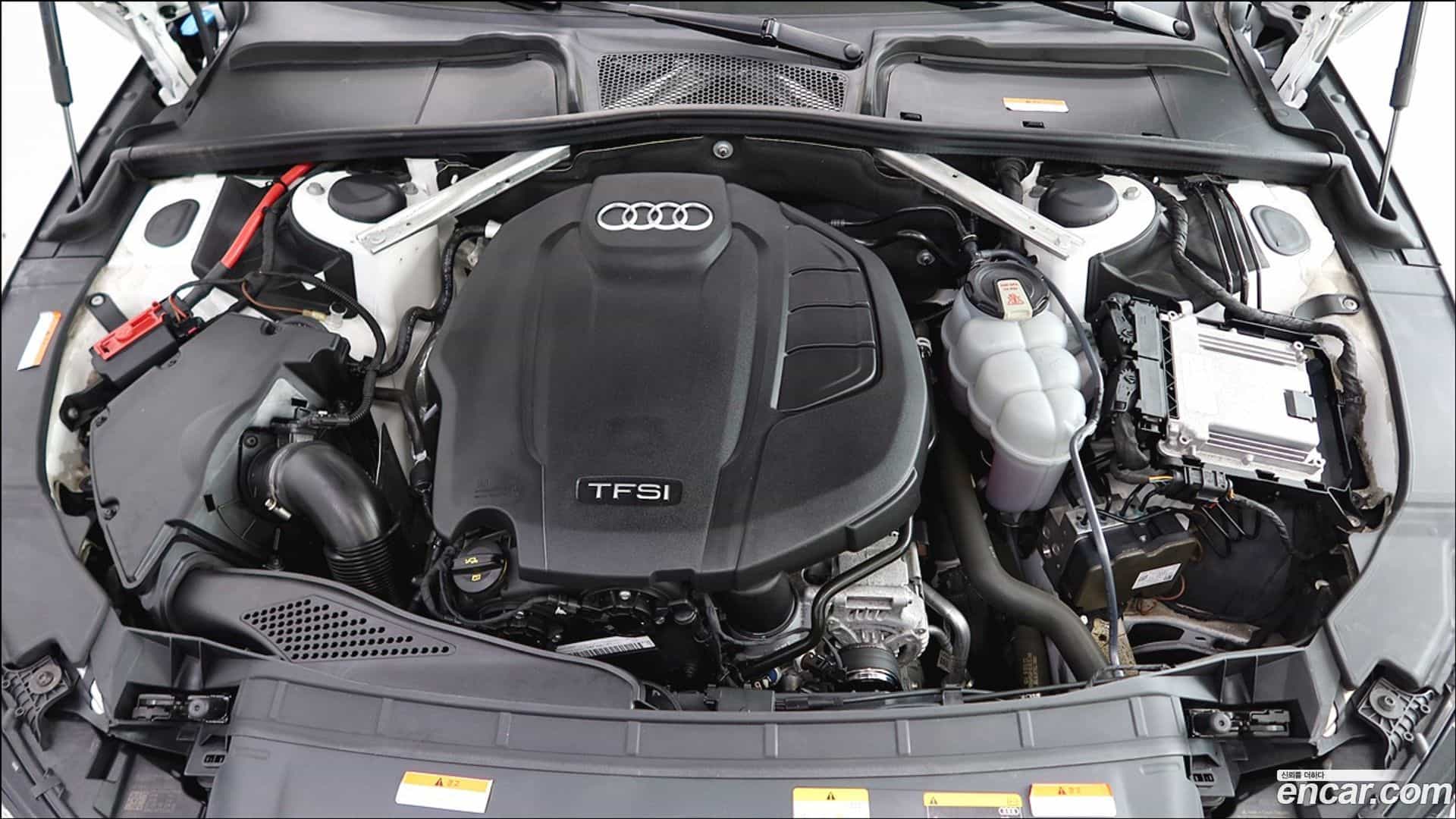 A4 Audi 2021.0-OUTER-006