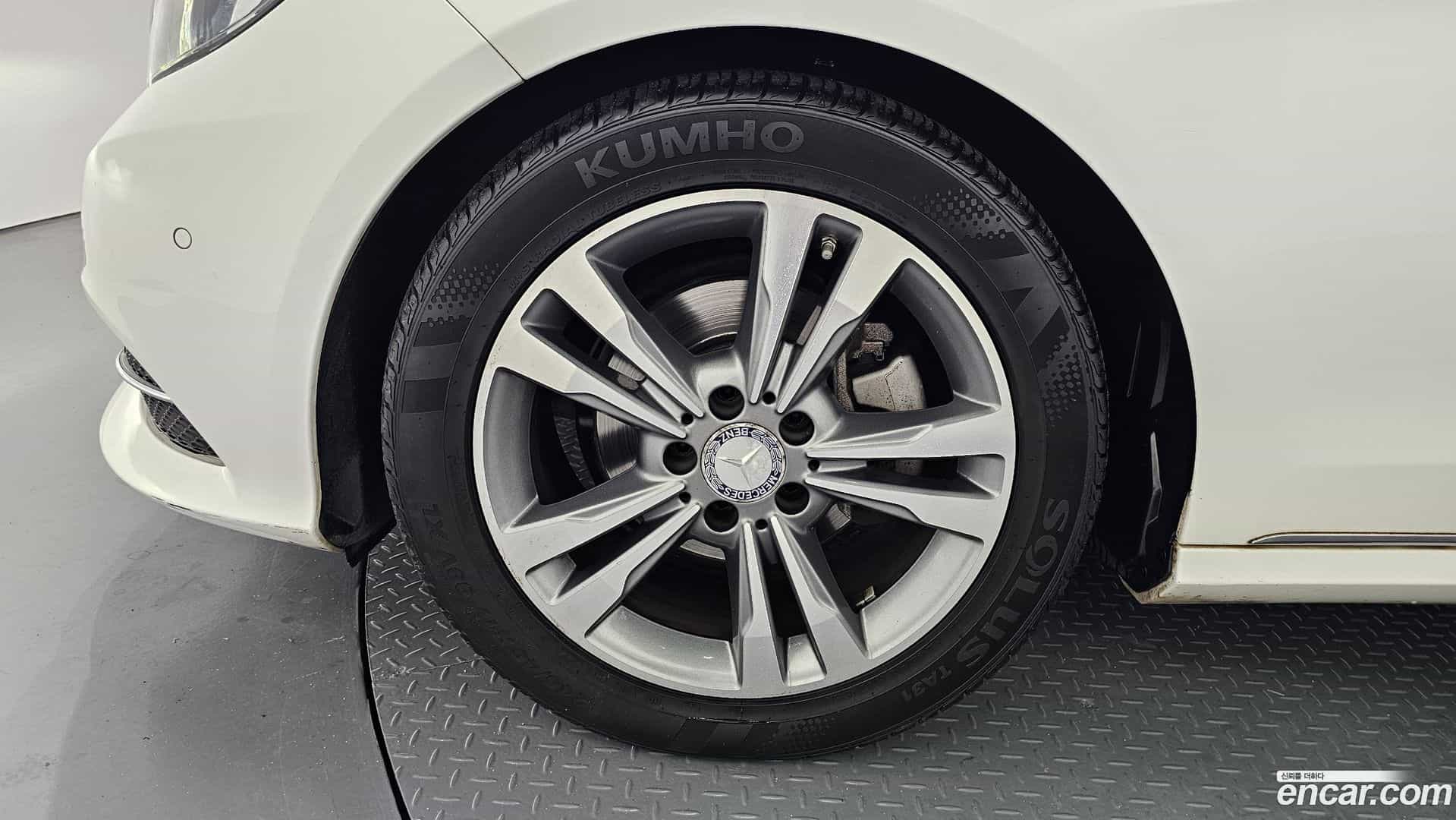 E-Class Mercedes-Benz 2015.1-OUTER-005
