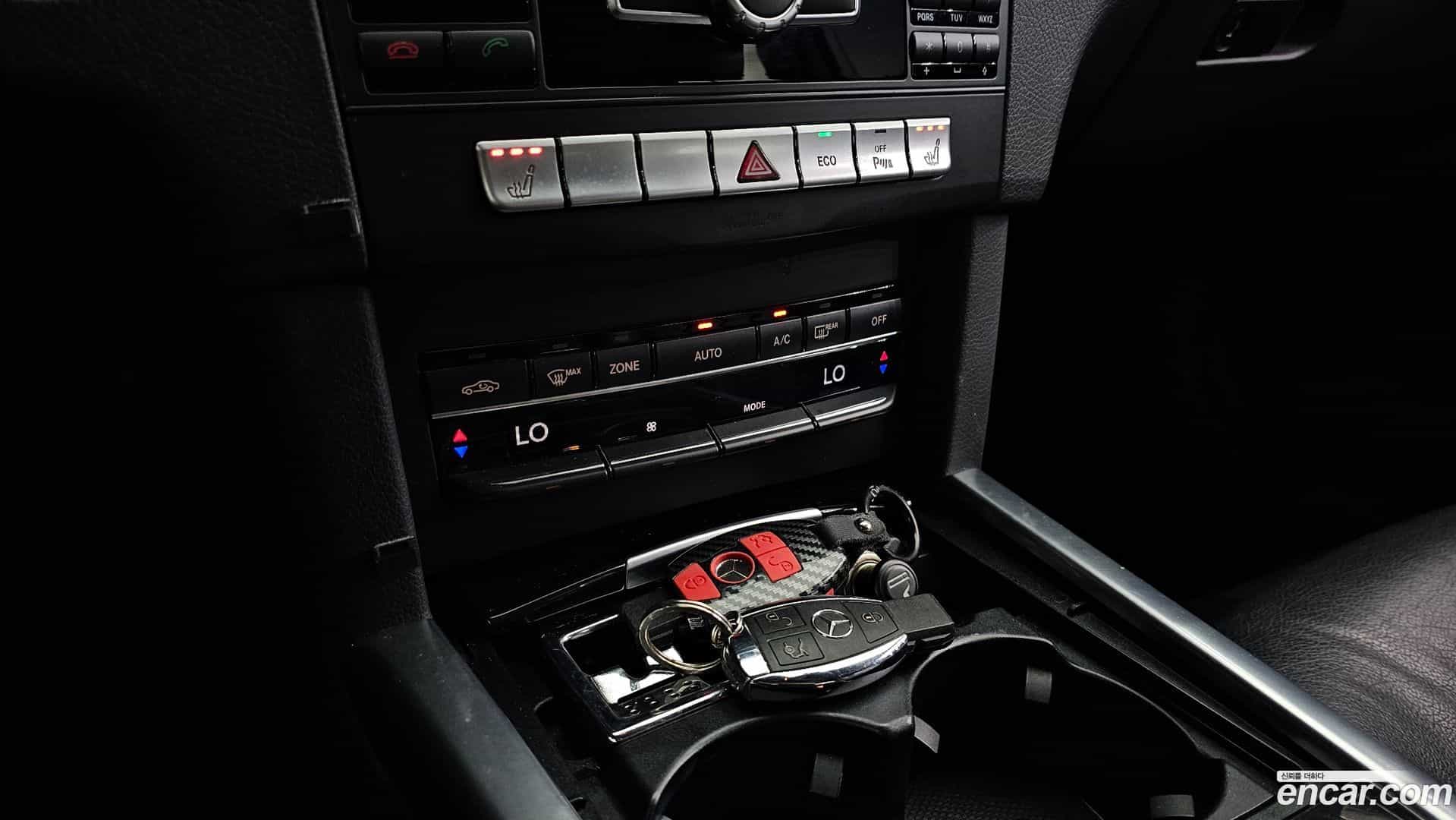 E-Class Mercedes-Benz 2015.1-OPTION-021