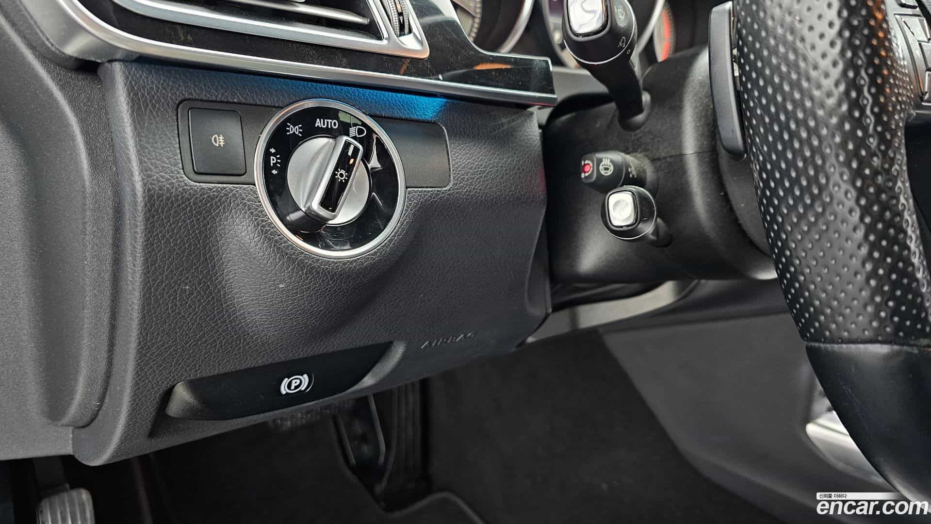 E-Class Mercedes-Benz 2015.1-OPTION-023