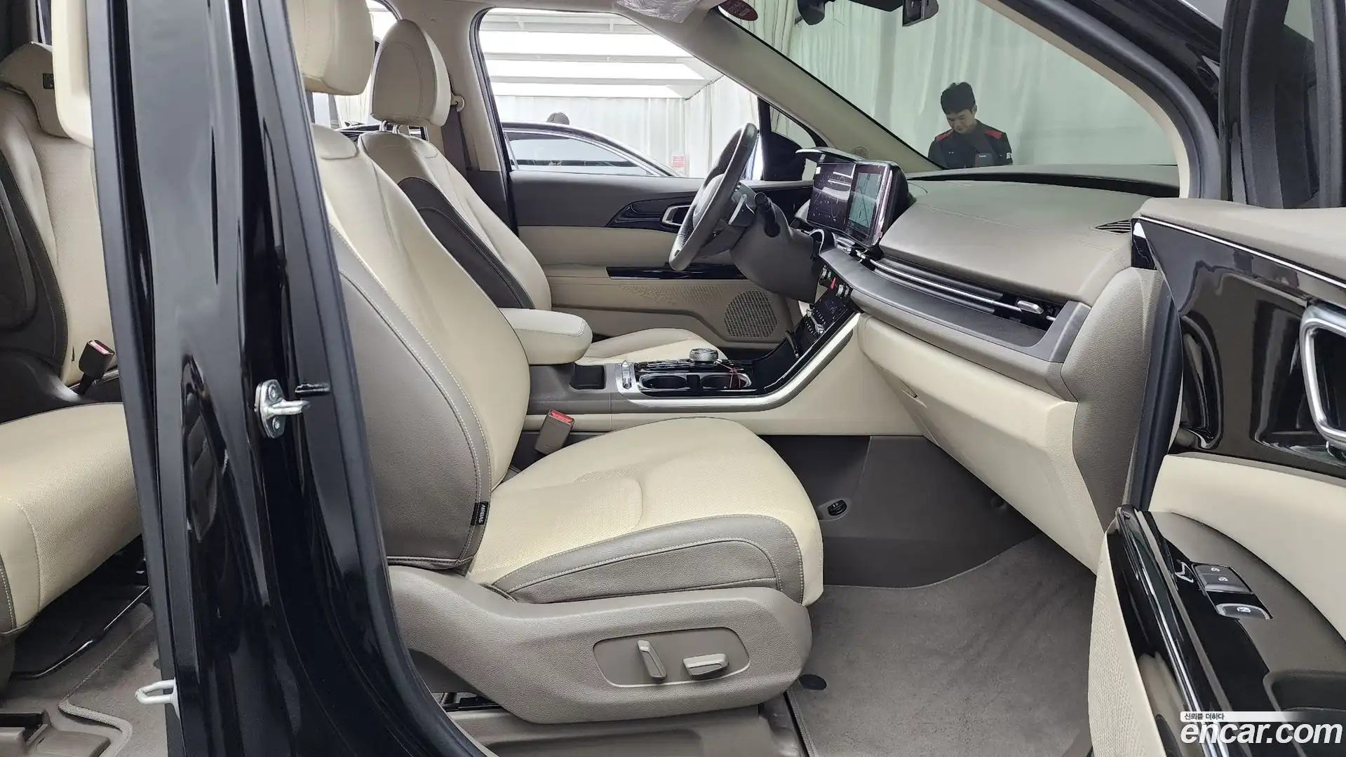 Canival Kia 2023.0-OPTION-015