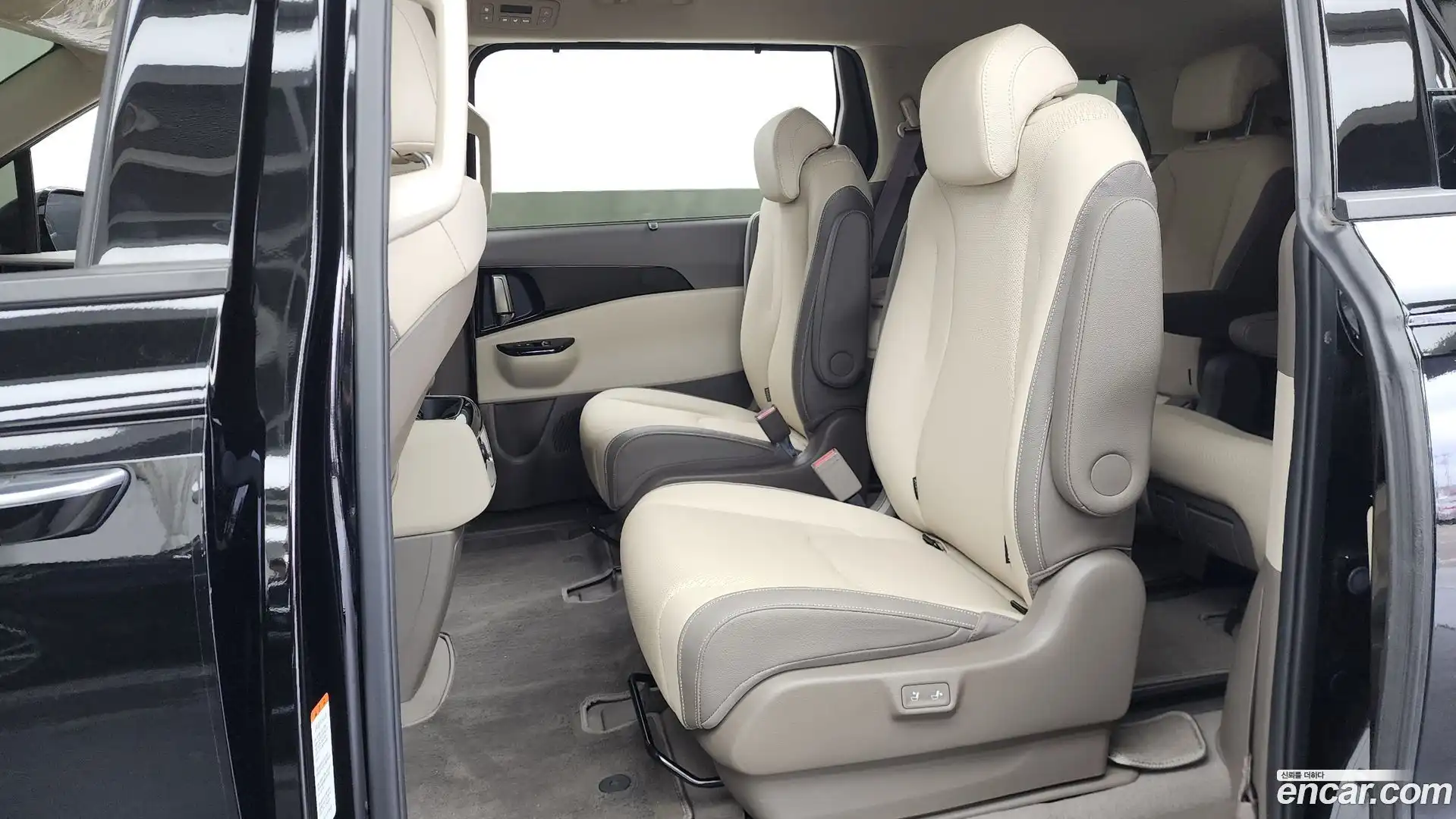 Canival Kia 2023.0-OPTION-016