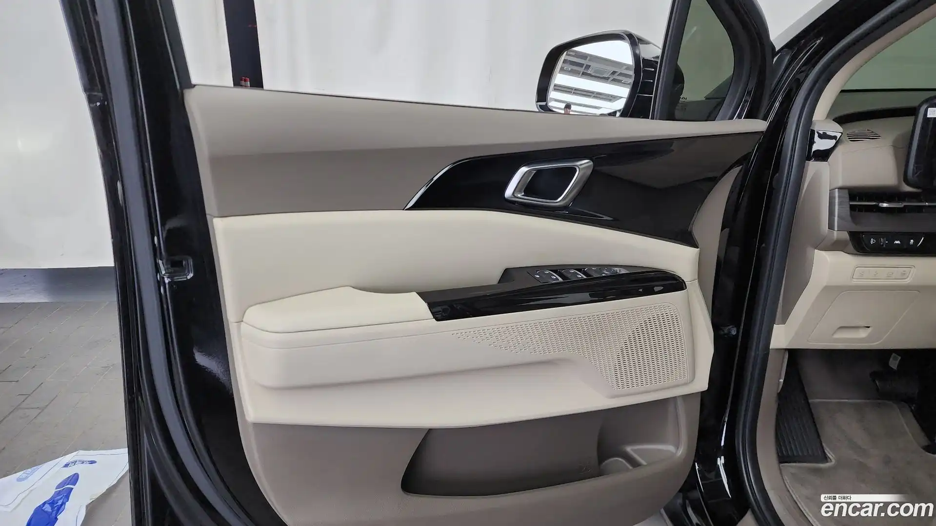 Canival Kia 2023.0-INNER-034