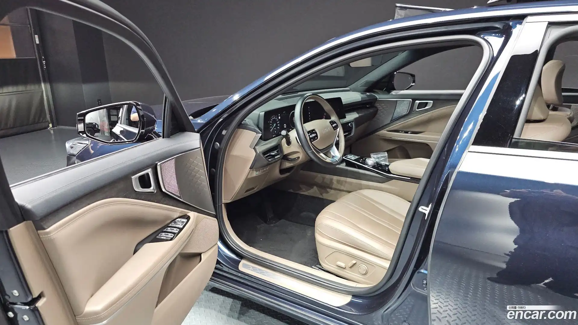 K8 Kia 2023.4-INNER-010