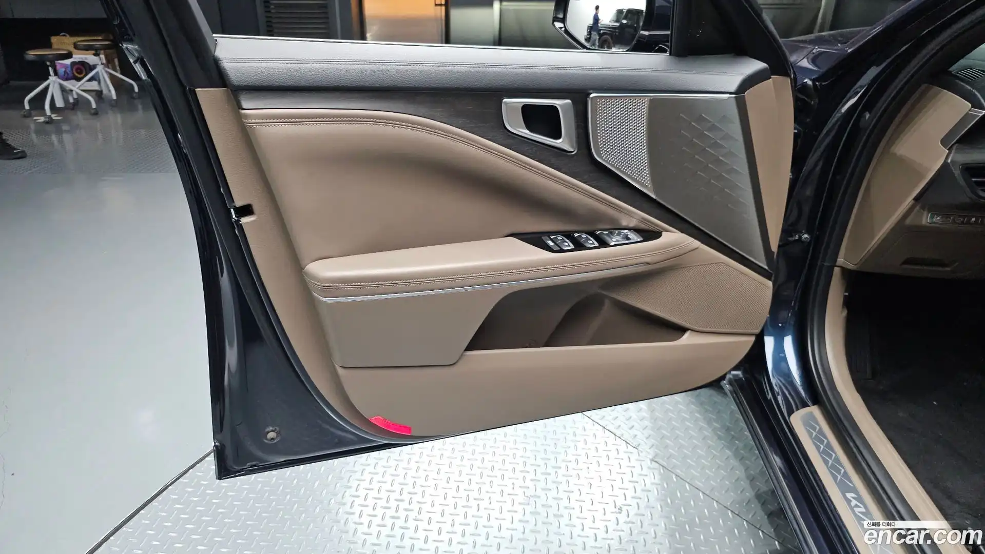 K8 Kia 2023.4-INNER-034