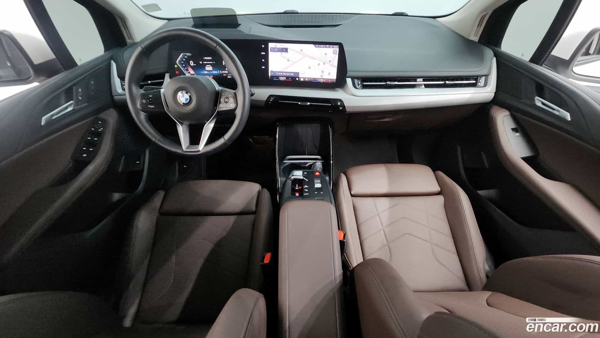 2-Series BMW 2024.5-INNER-007
