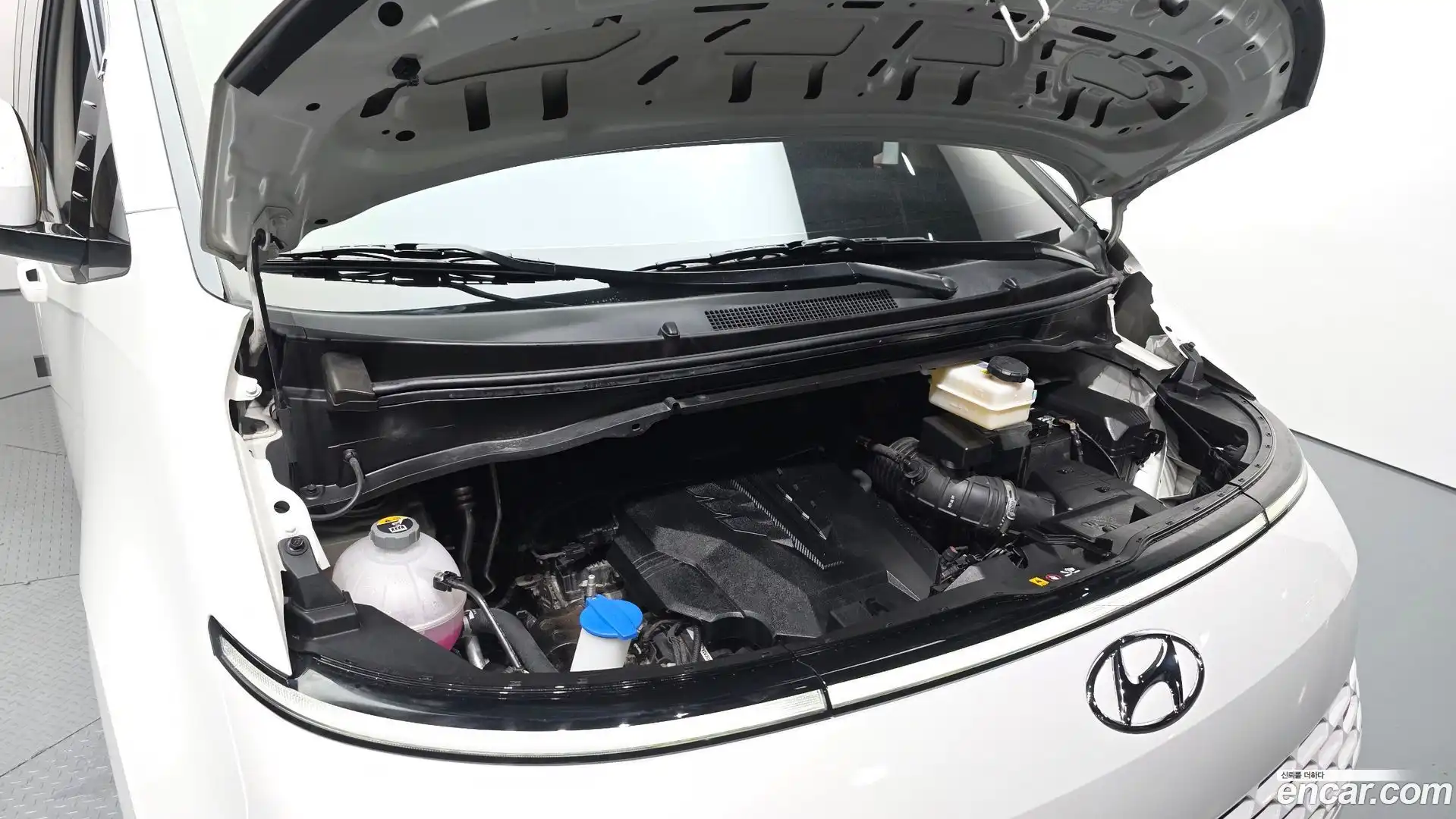 Staria Hyundai 2021.8-OUTER-006
