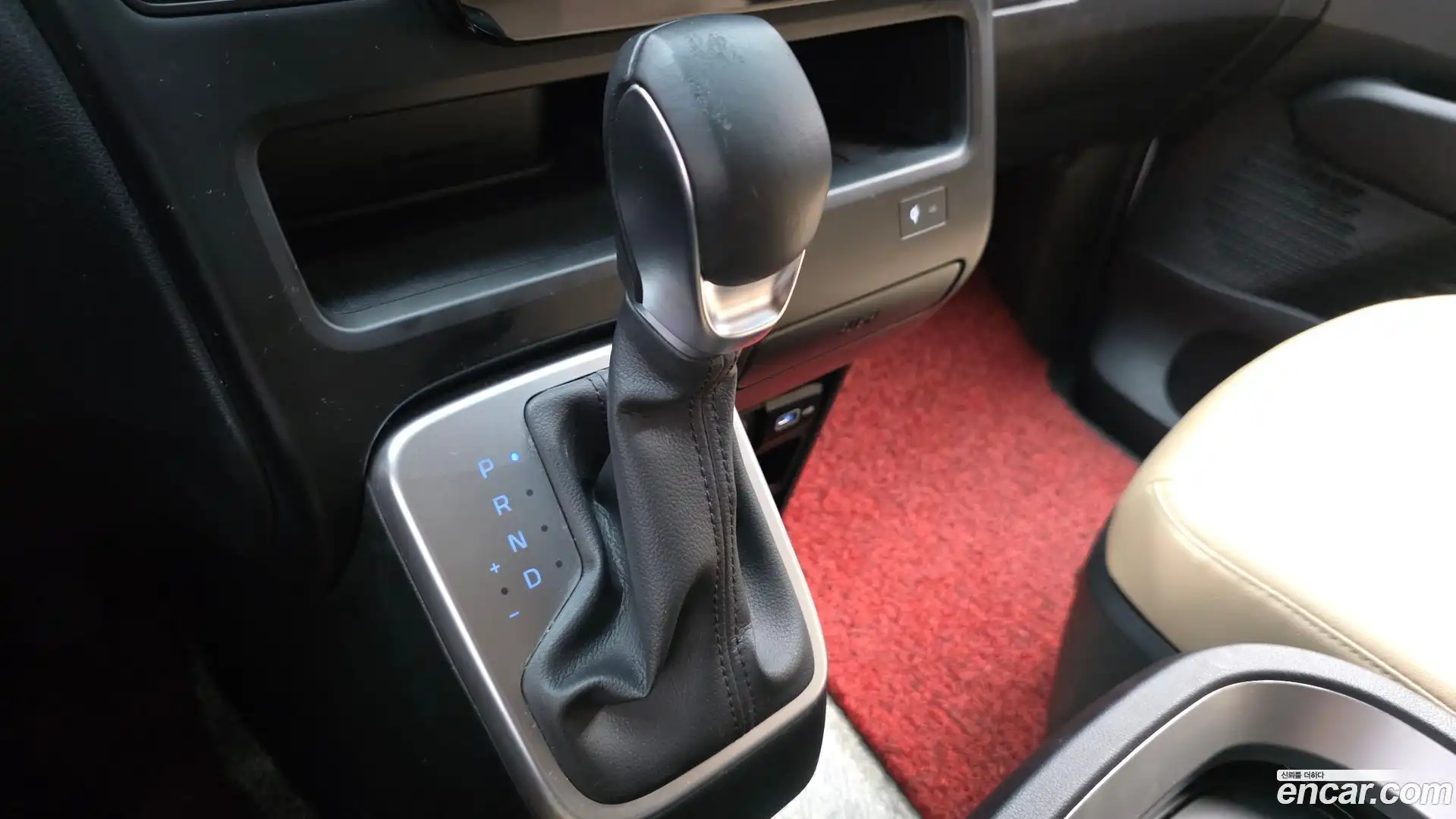 Staria Hyundai 2021.8-INNER-009