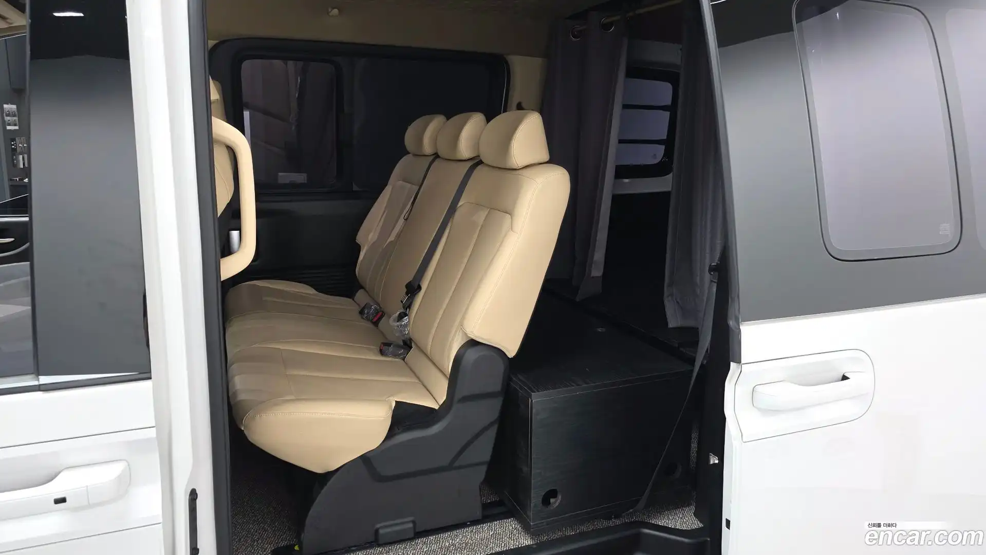 Staria Hyundai 2021.8-INNER-036