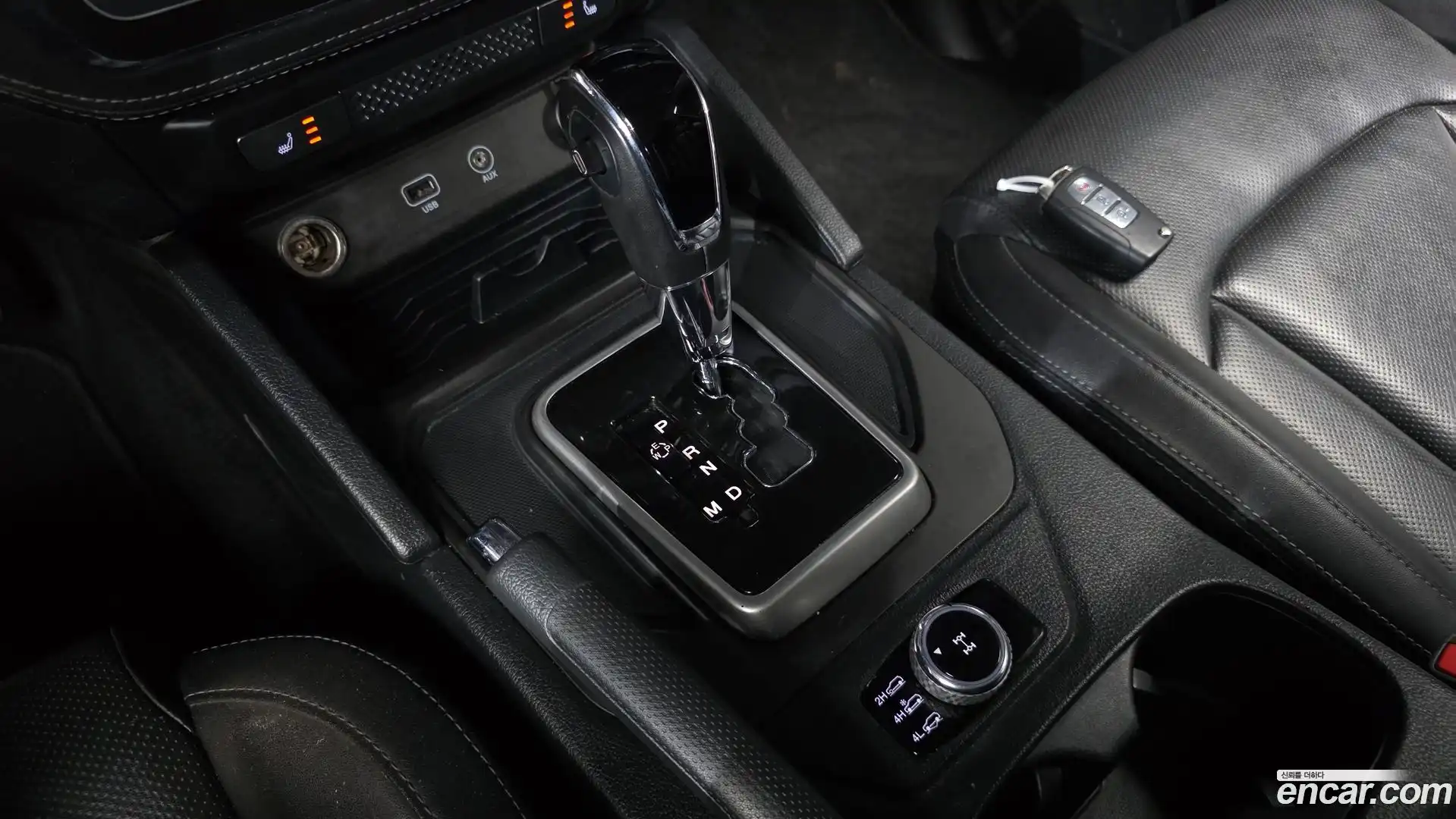 Rexton KG Mobility 2018.4-INNER-009