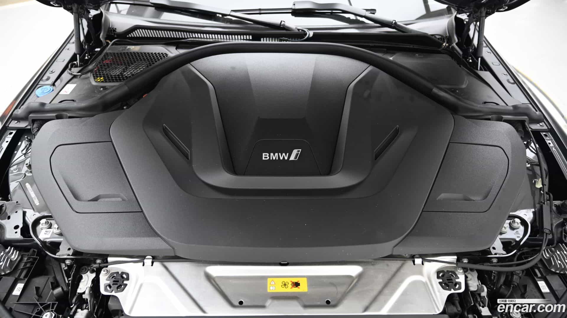 i4 BMW 2024.6-OUTER-006