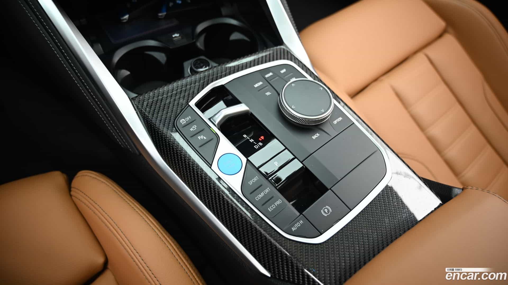 i4 BMW 2024.6-INNER-009