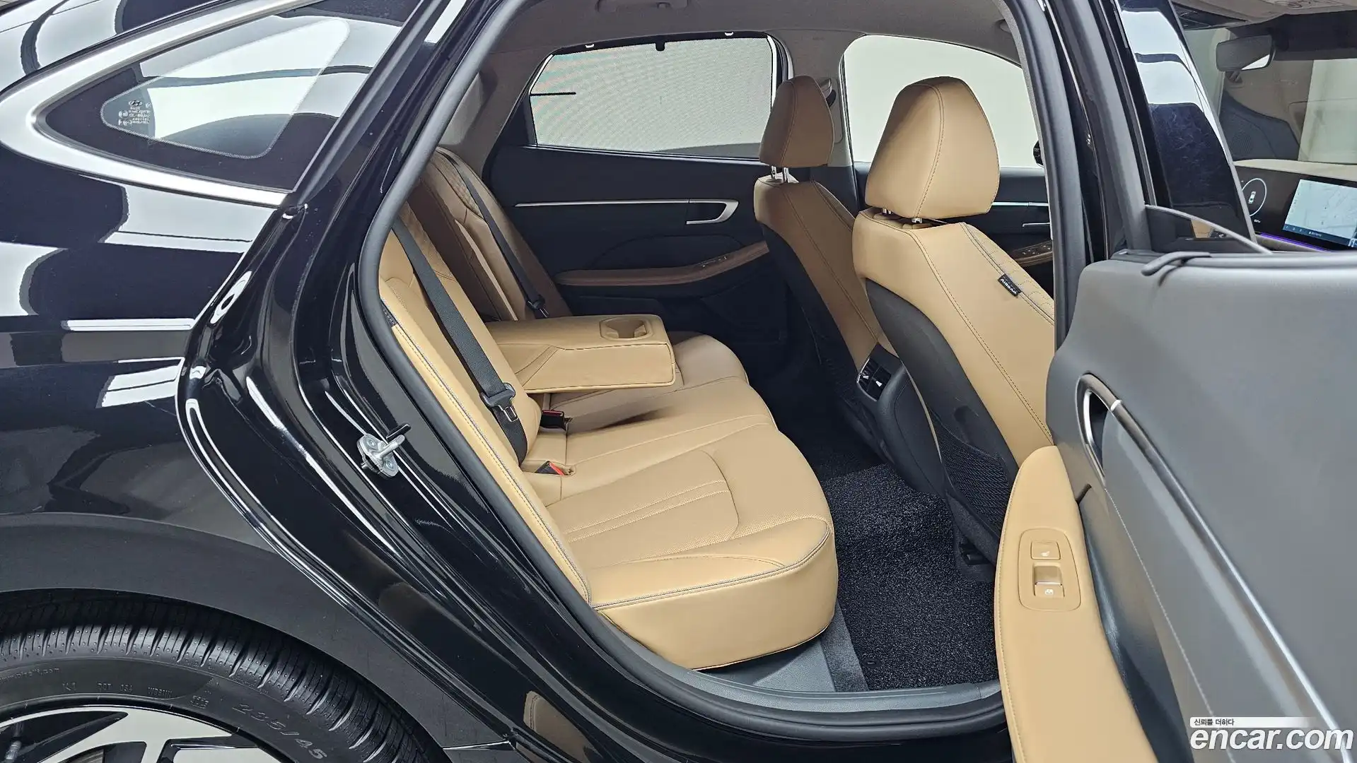Sonata Hyundai 2025.9-OPTION-015