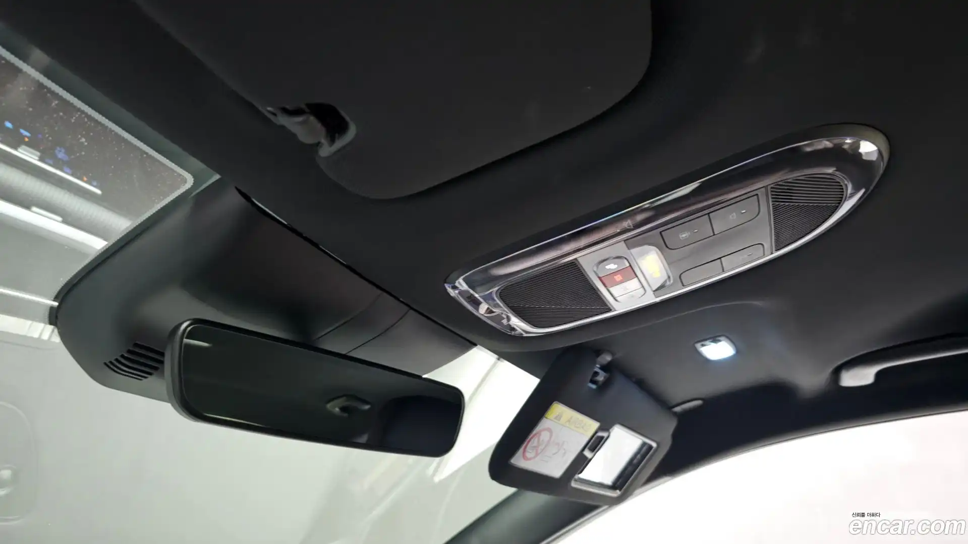 Ioniq6 Hyundai 2023.11-OPTION-024