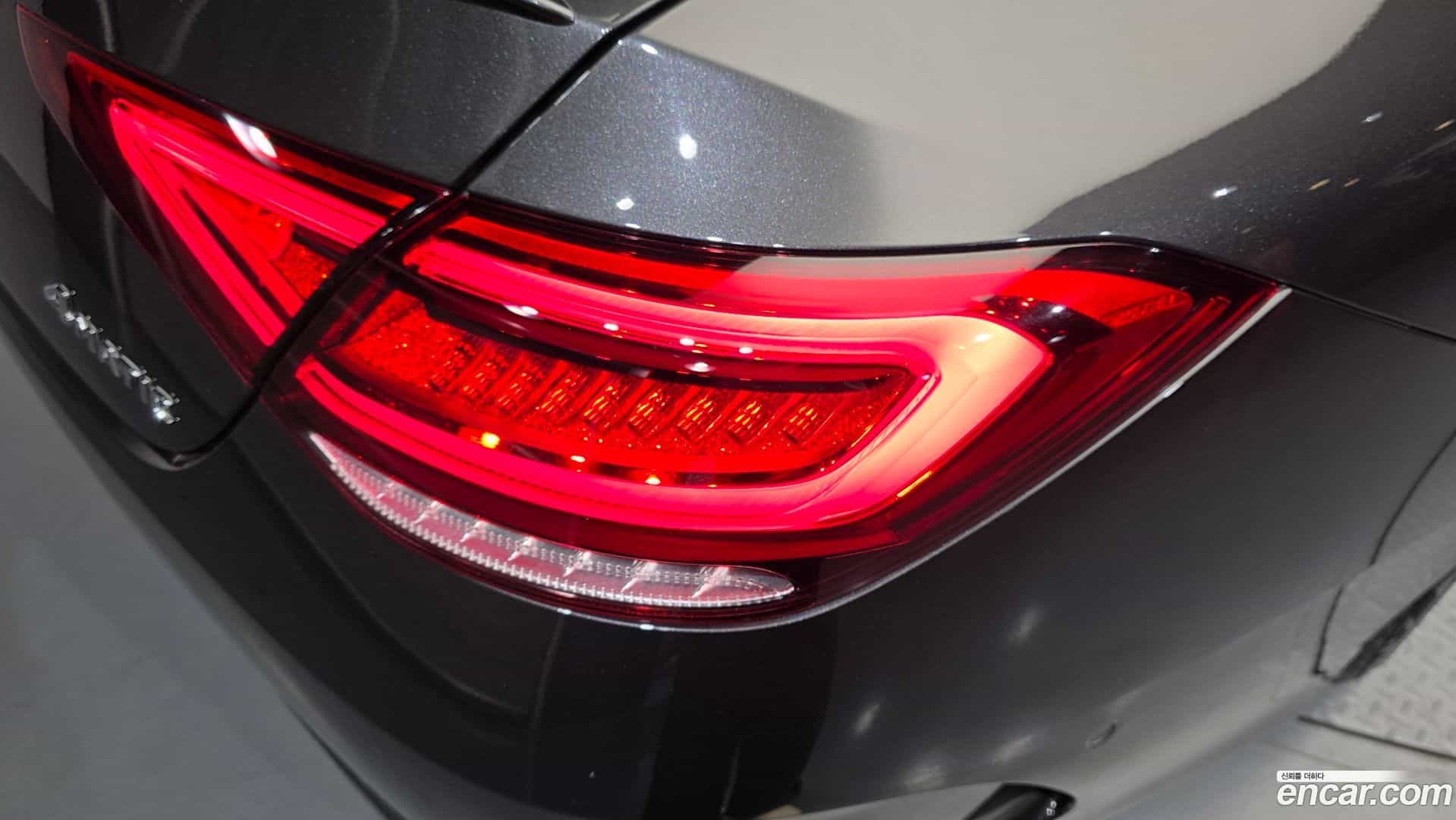 CLS-Class Mercedes-Benz 2022.6-OUTER-033