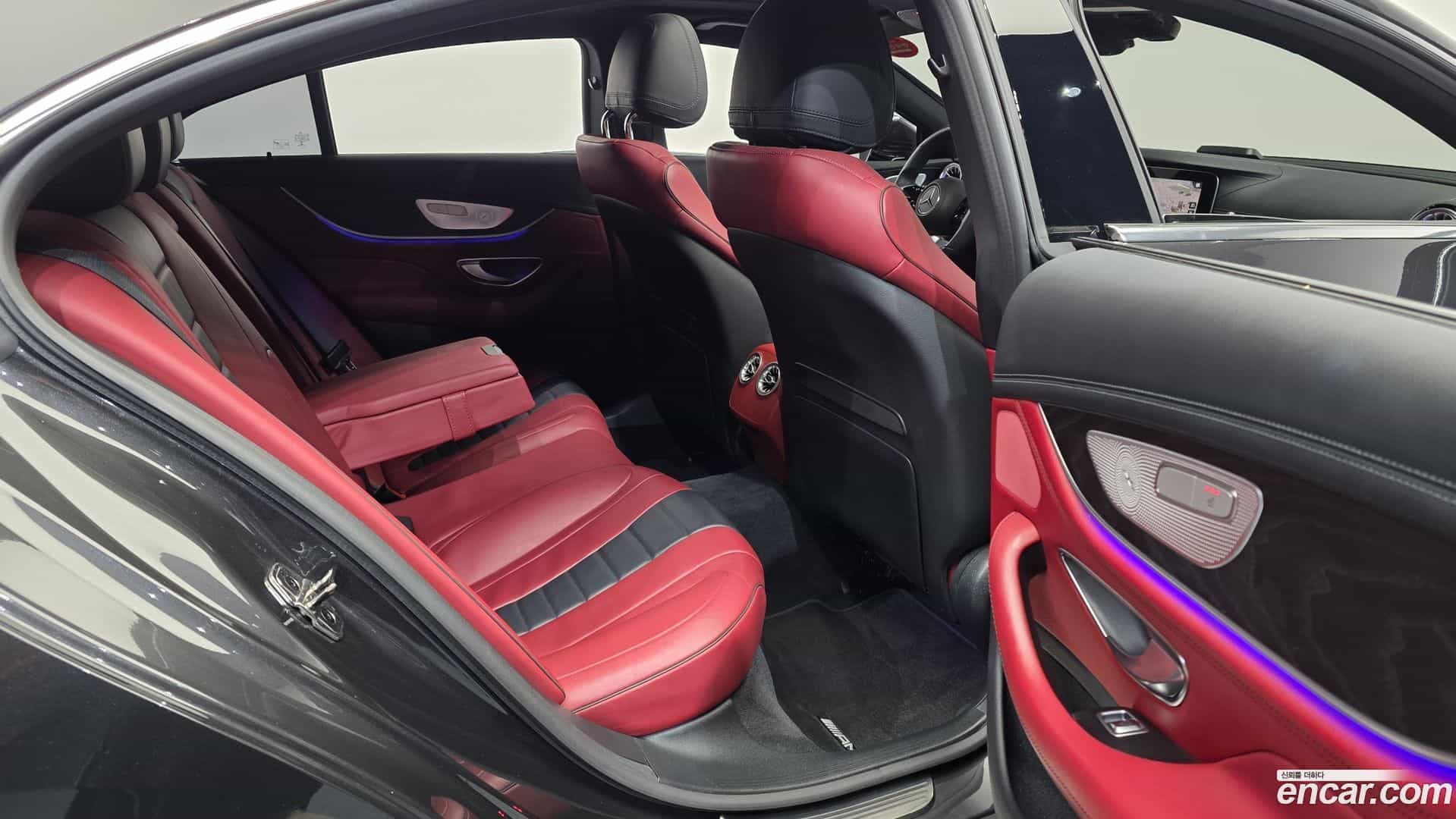 CLS-Class Mercedes-Benz 2022.6-INNER-036