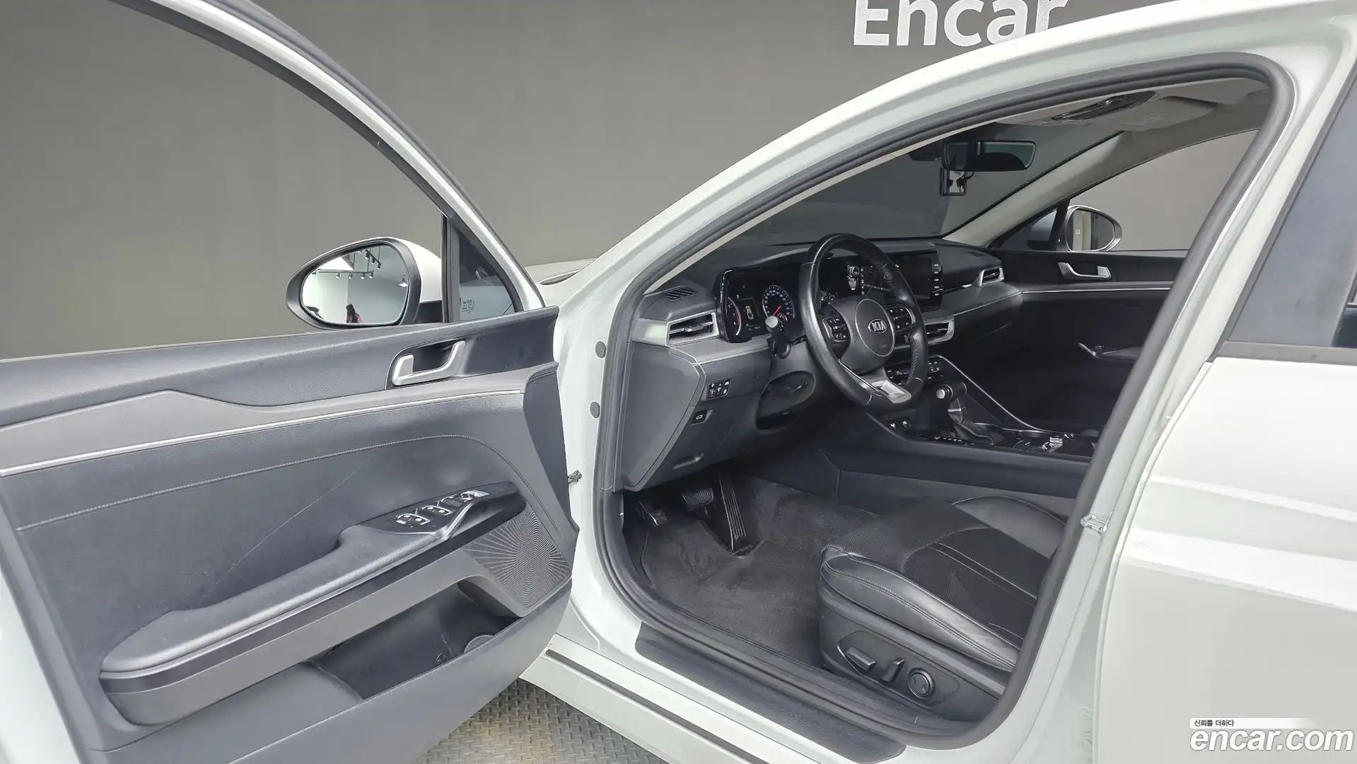 K5 Kia 2021.3-OPTION-015