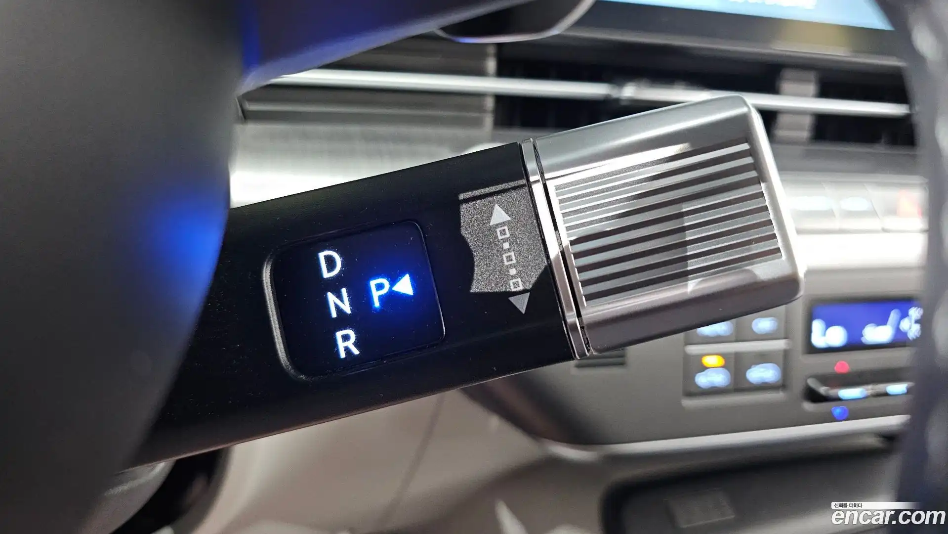 Kona Hyundai 2023.6-INNER-009