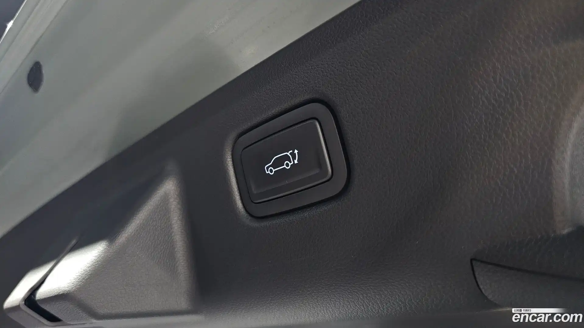 Kona Hyundai 2023.6-OPTION-023