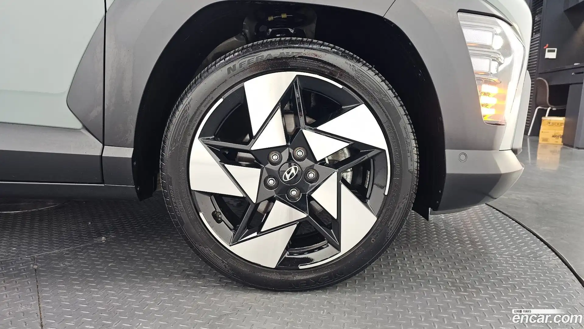 Kona Hyundai 2023.6-OUTER-031