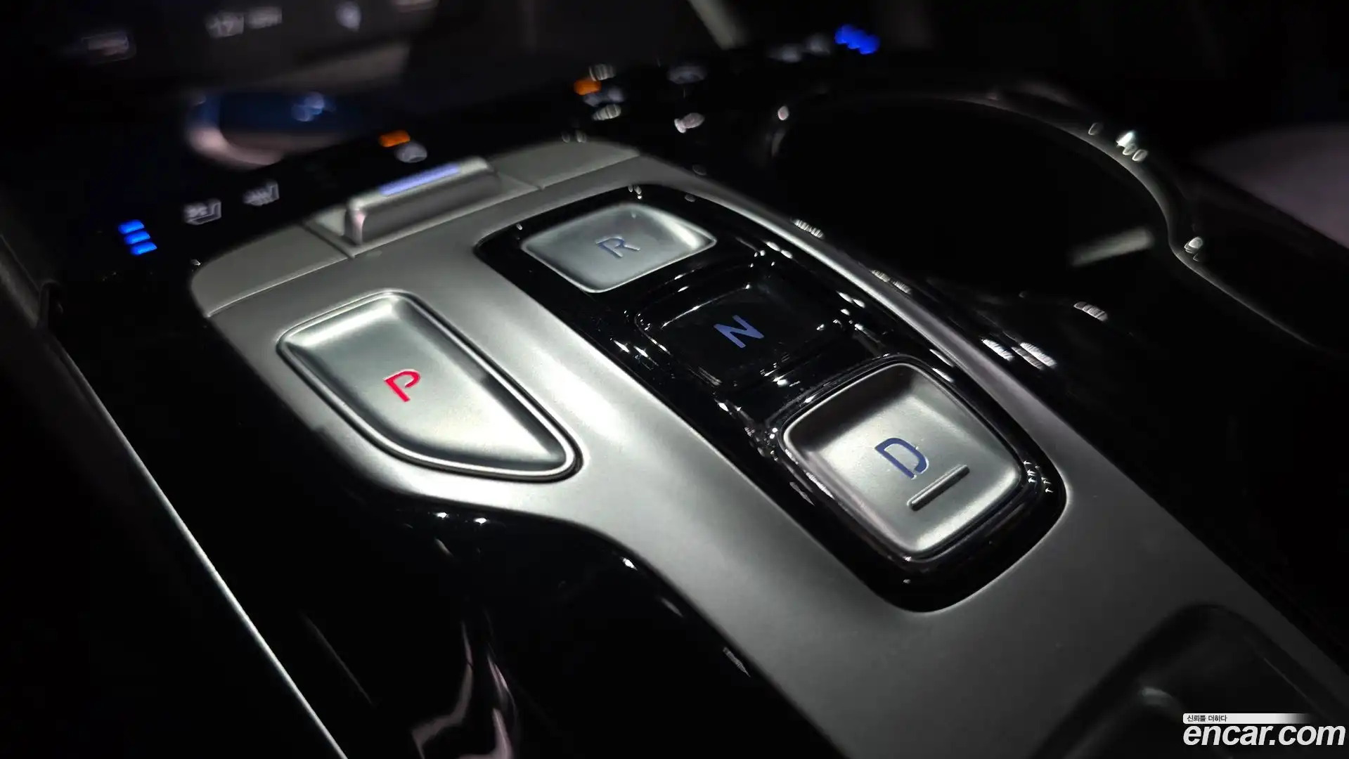 Tucson Hyundai 2021.1-INNER-009