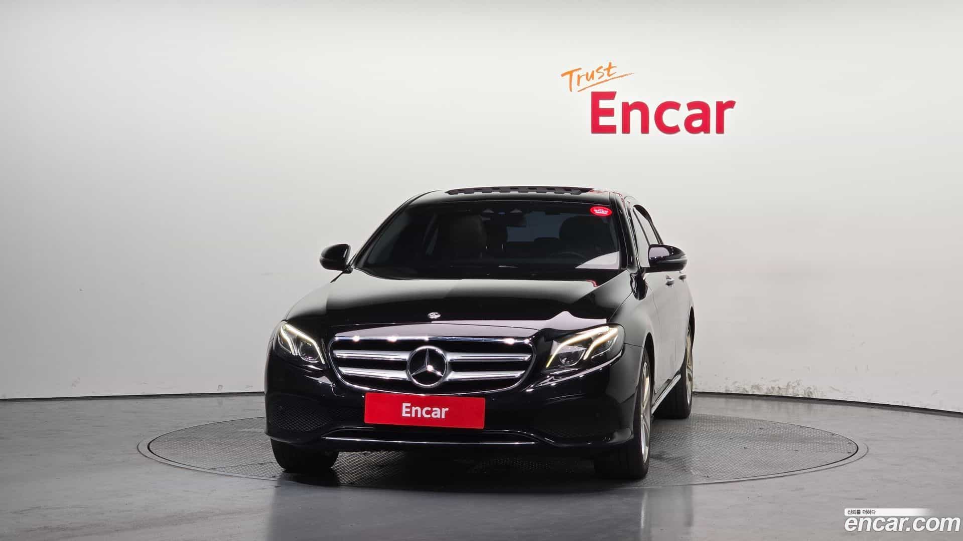 E-Class Mercedes-Benz 2017.4-OUTER-003