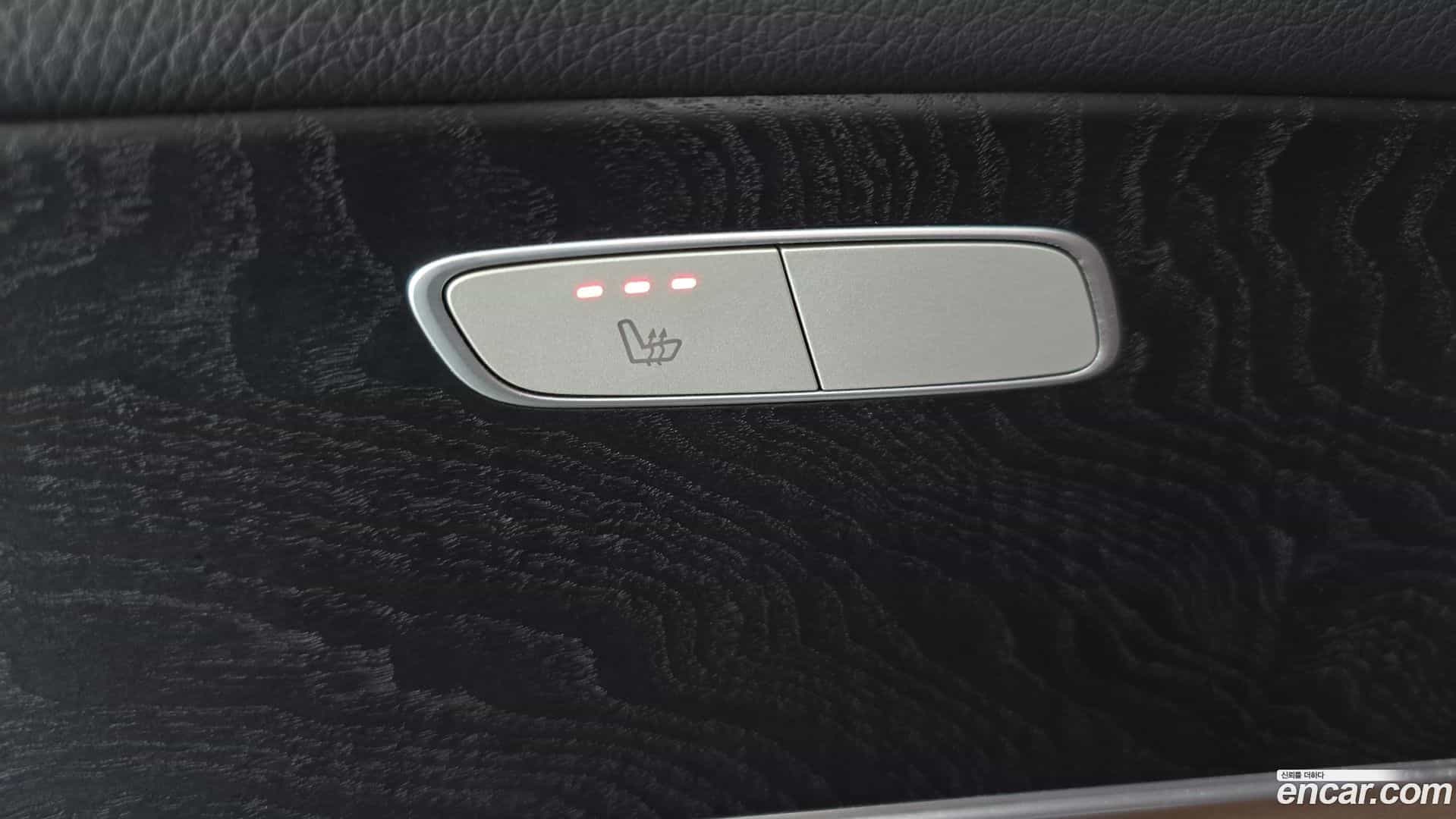 E-Class Mercedes-Benz 2017.4-OPTION-021