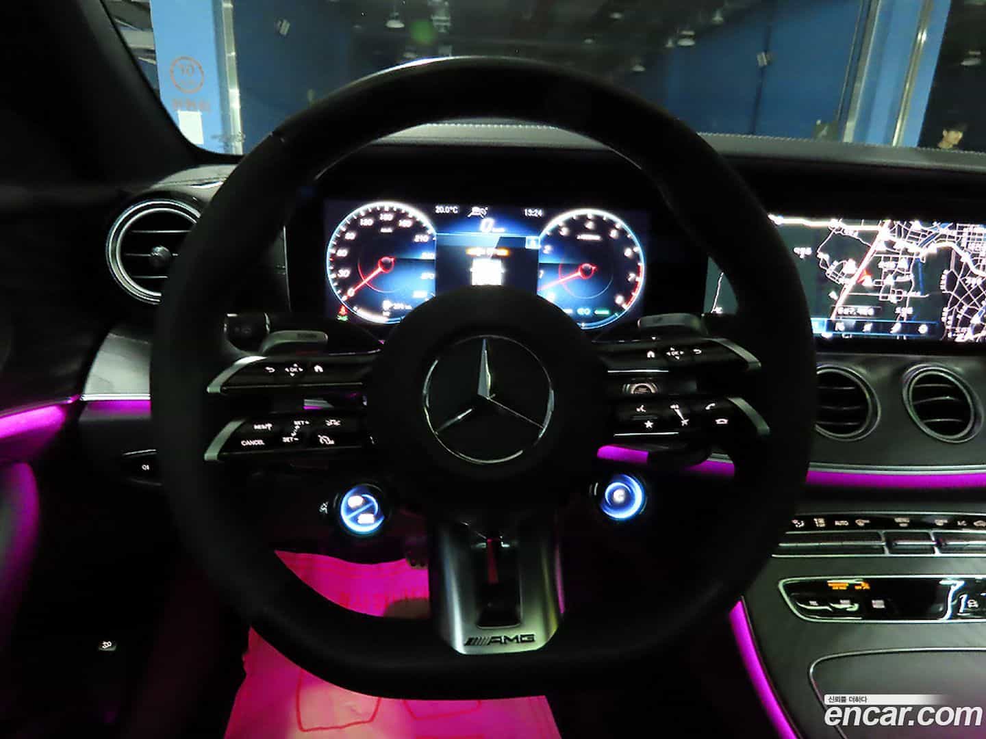 E-Class Mercedes-Benz 2023.5-INNER-008