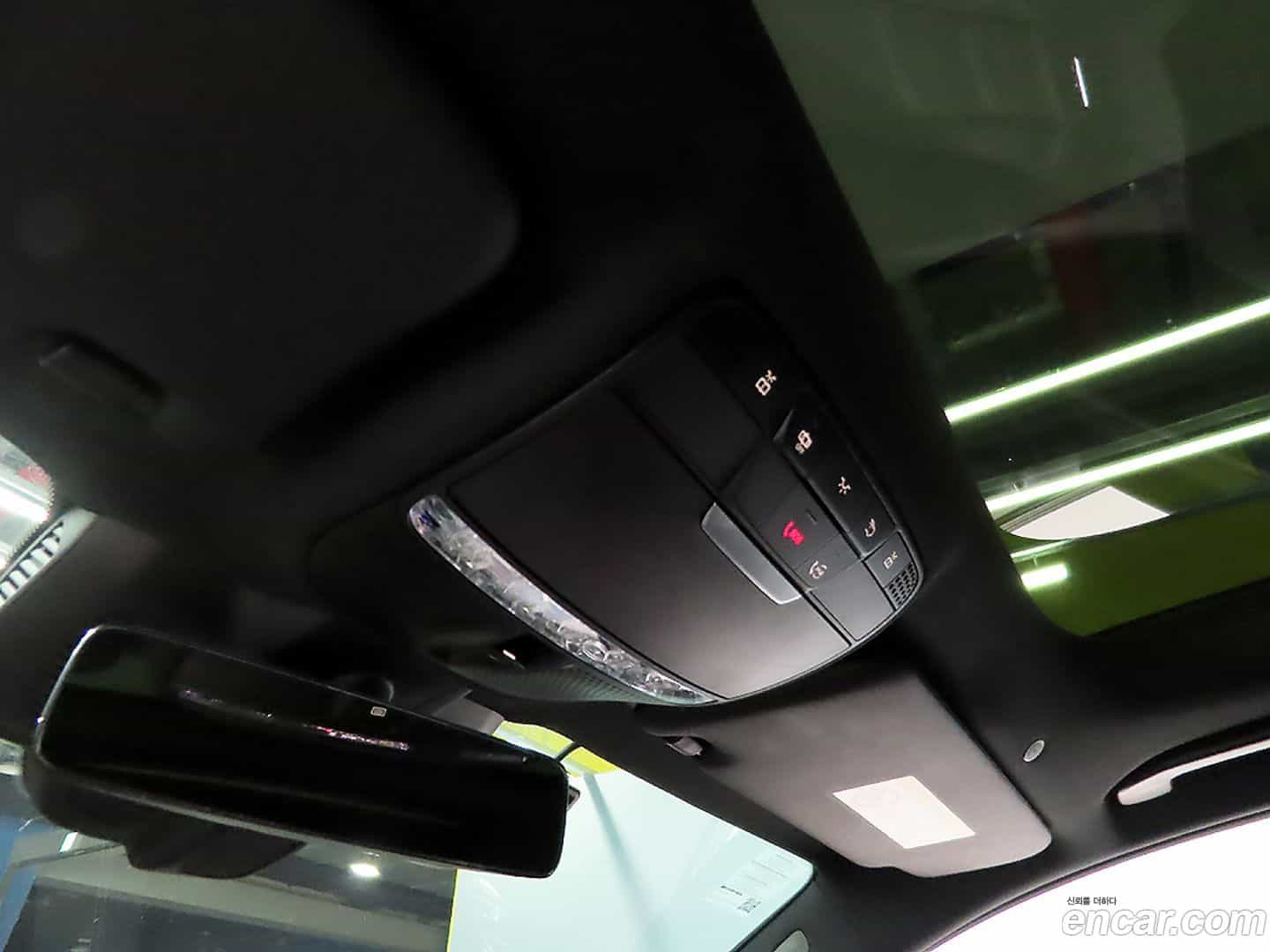 E-Class Mercedes-Benz 2023.5-OPTION-016