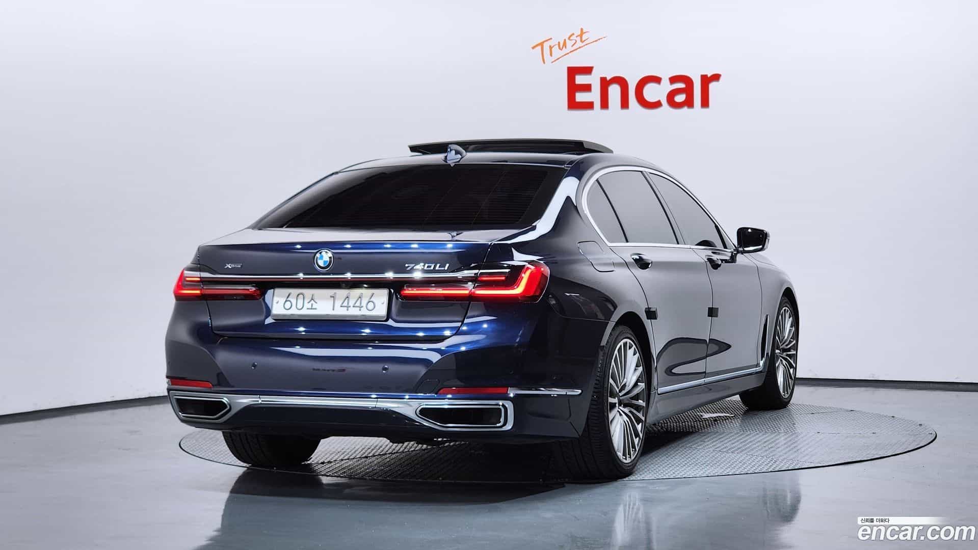 7-Series BMW 2019.6-OUTER-002
