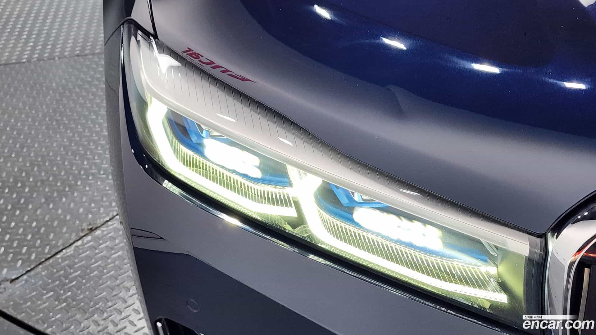 7-Series BMW 2019.6-OUTER-032