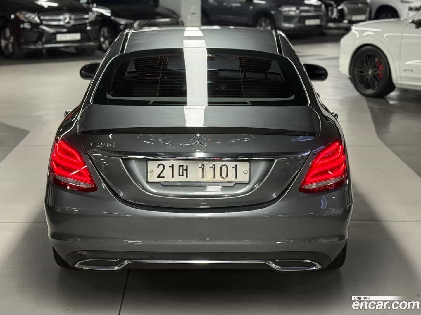 C-Class Mercedes-Benz 2017.11-OUTER-003