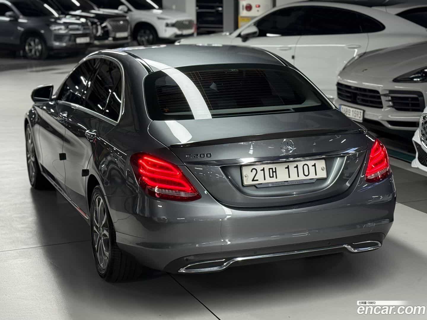 C-Class Mercedes-Benz 2017.11-OUTER-005
