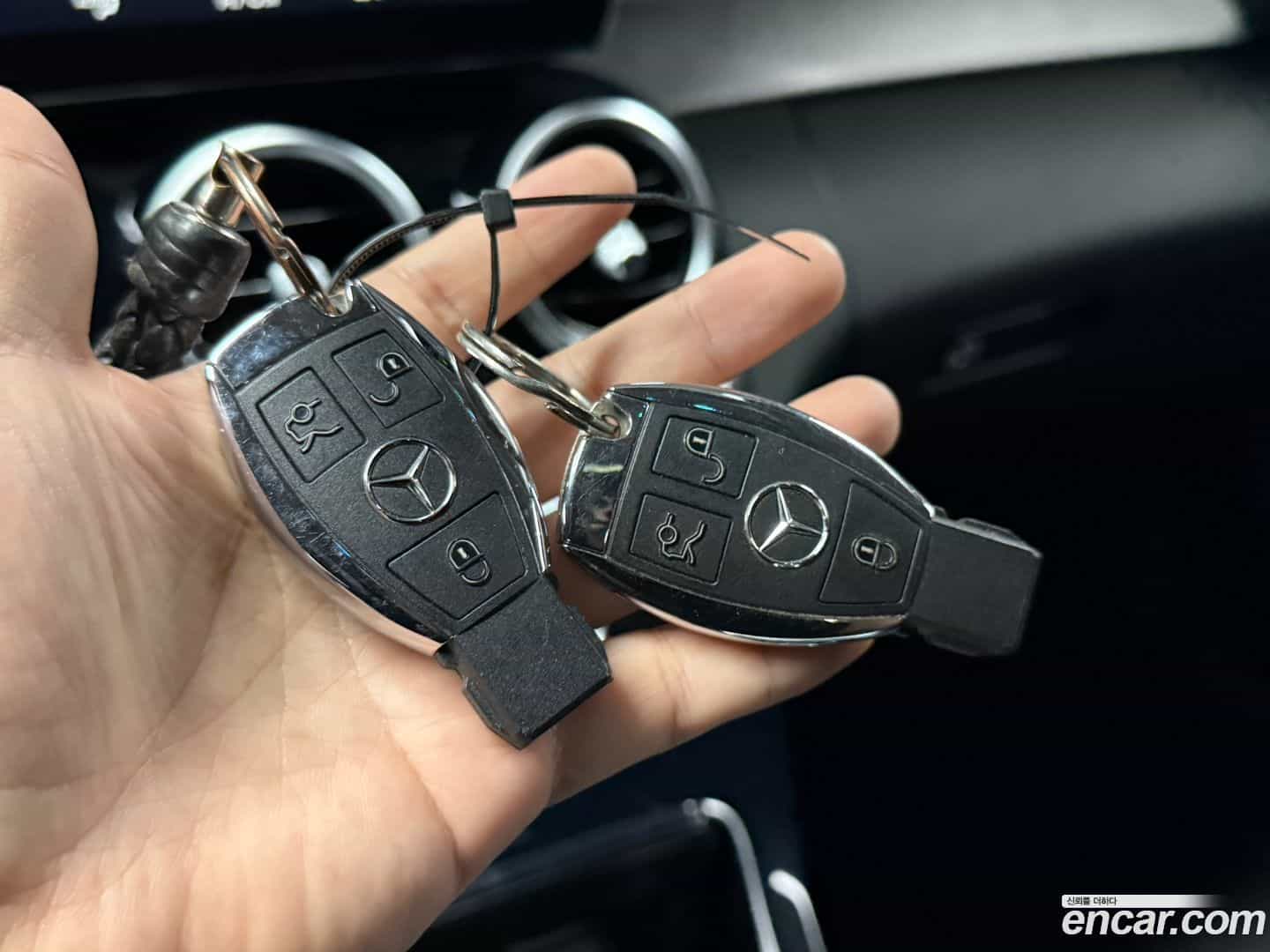 C-Class Mercedes-Benz 2017.11-OPTION-018