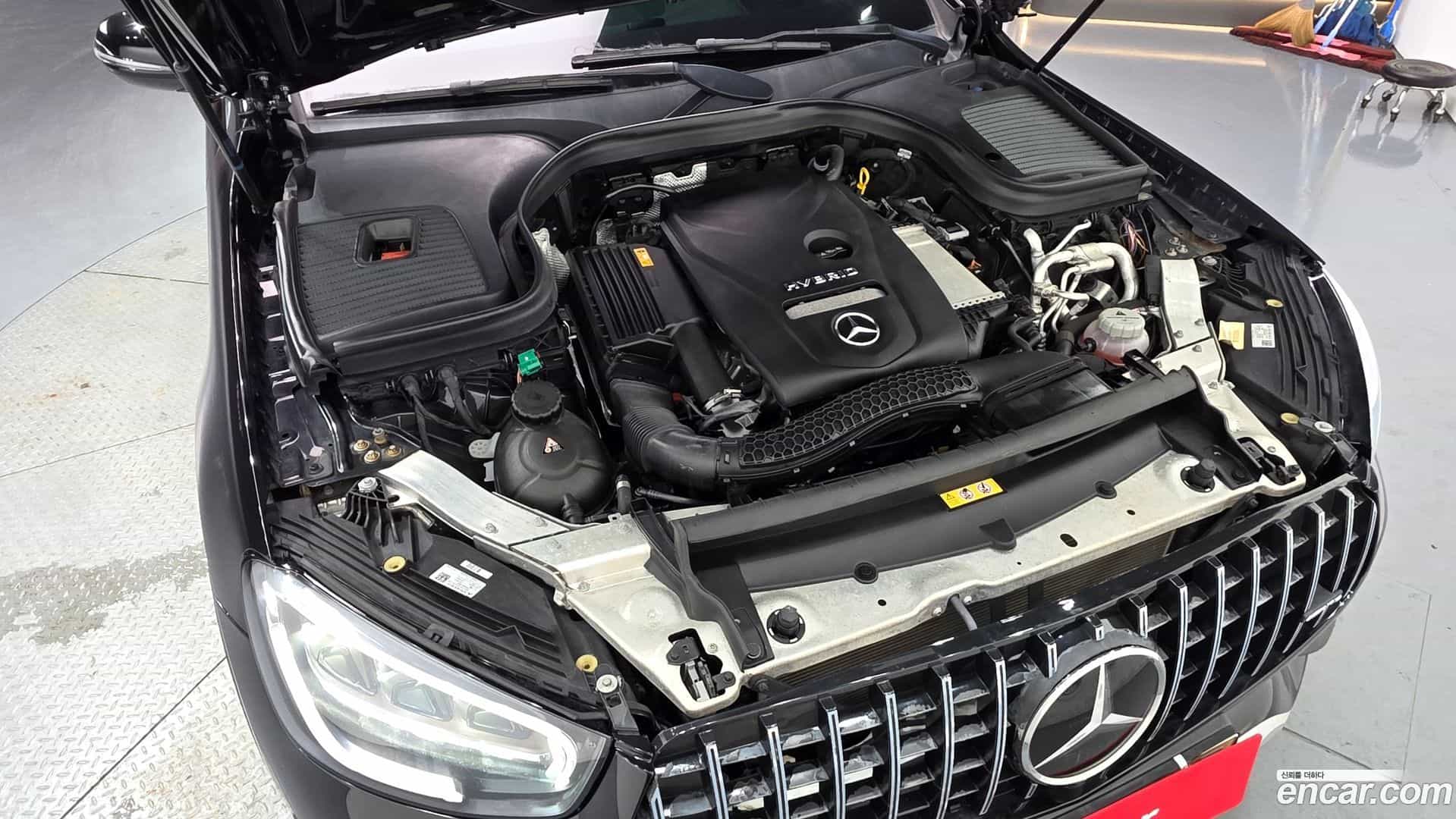 GLC-Class Mercedes-Benz 2021.8-OUTER-006