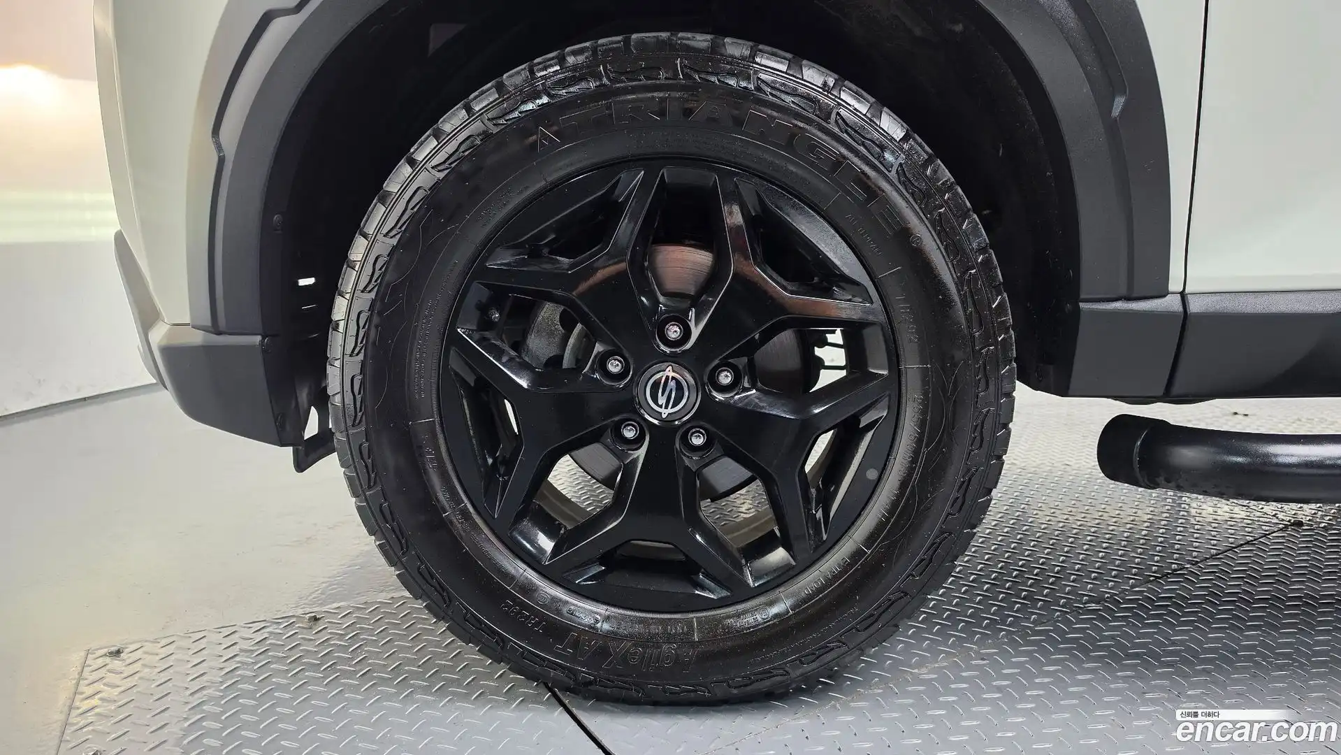 Rexton KG Mobility 2021.6-OUTER-005