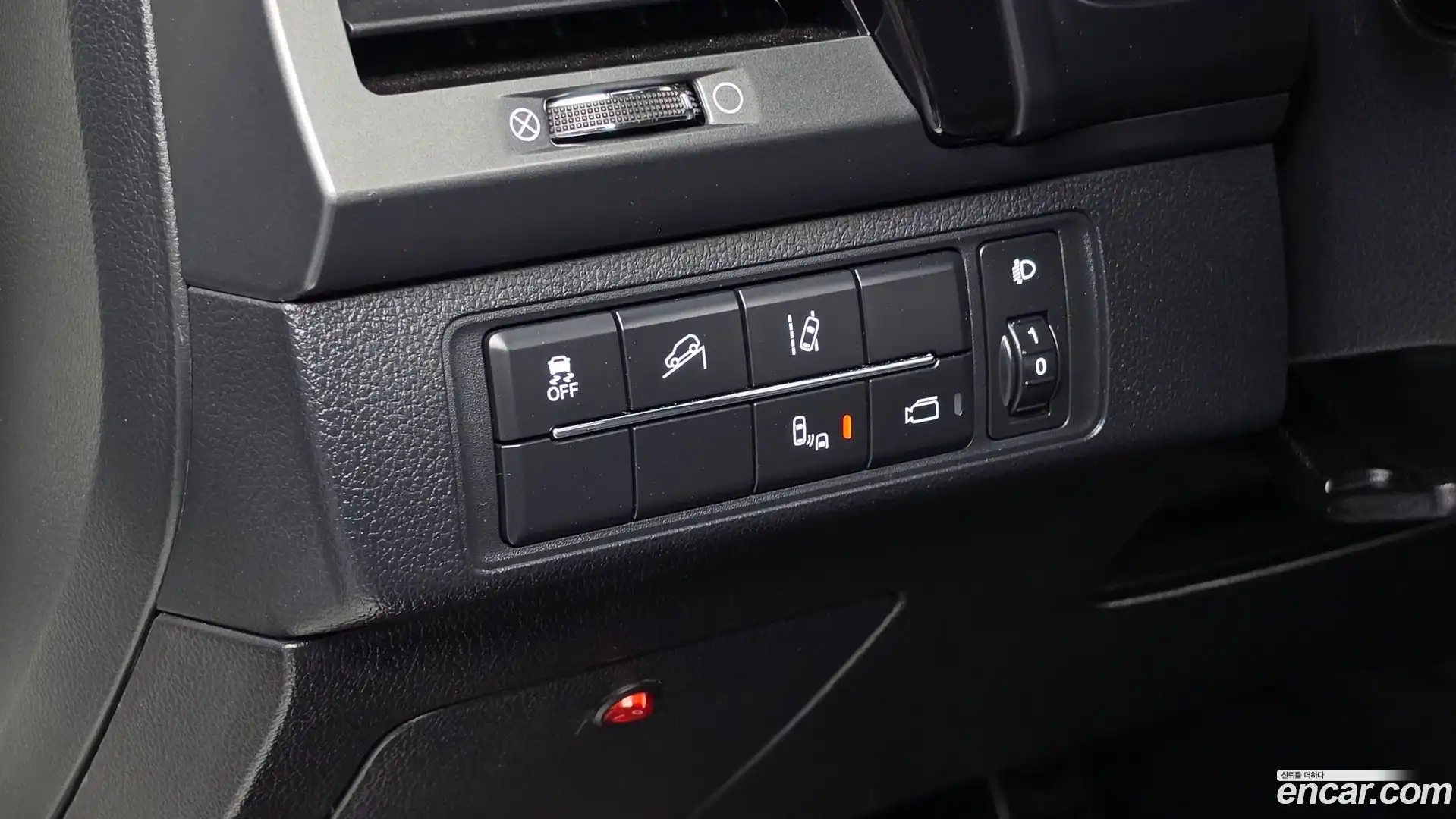 Rexton KG Mobility 2021.6-OPTION-020