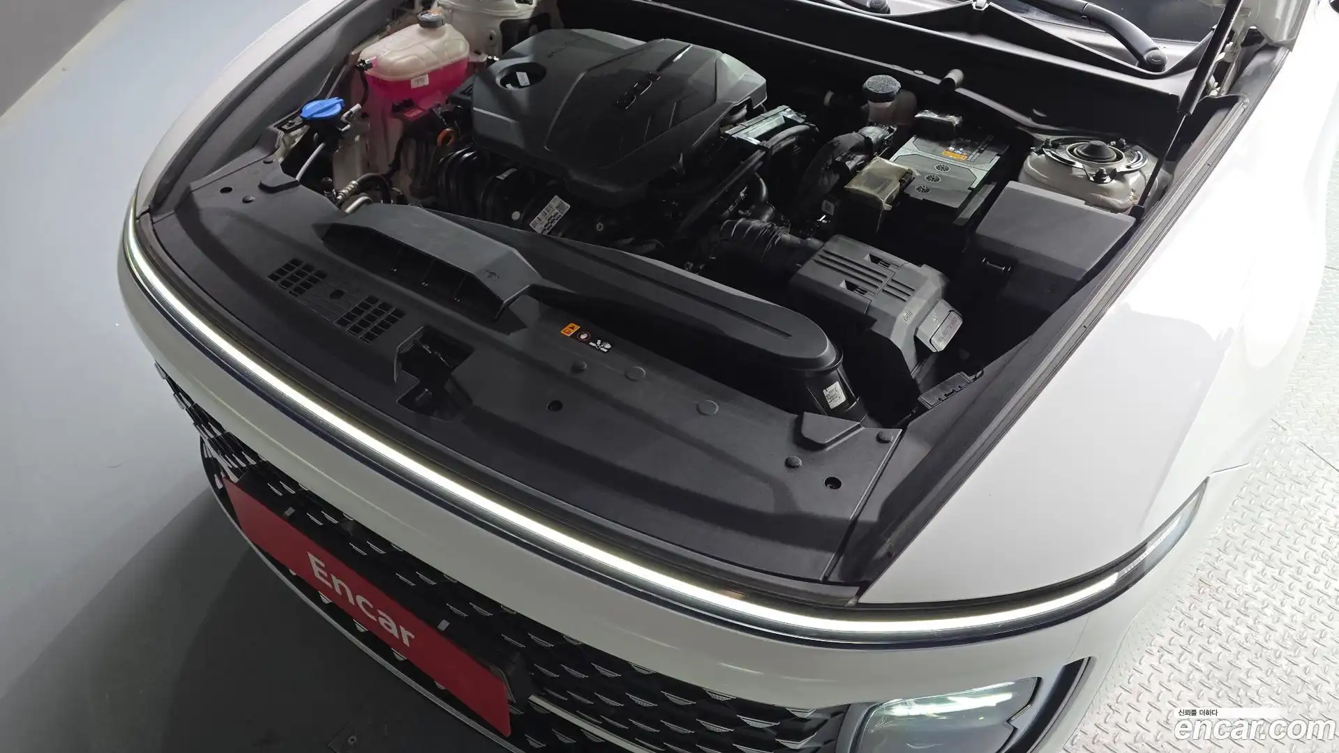 Grandeur Hyundai 2023.0-OUTER-006