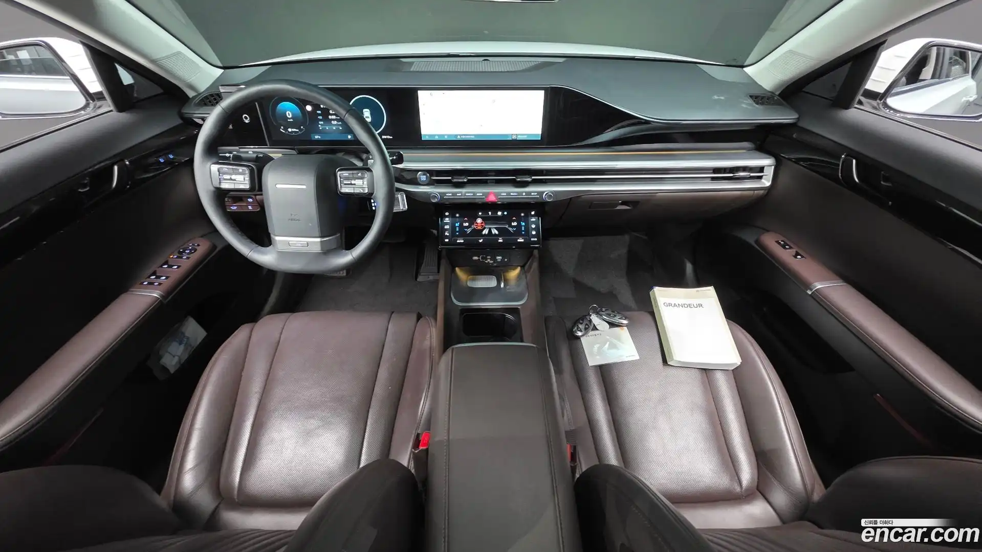 Grandeur Hyundai 2023.0-INNER-007