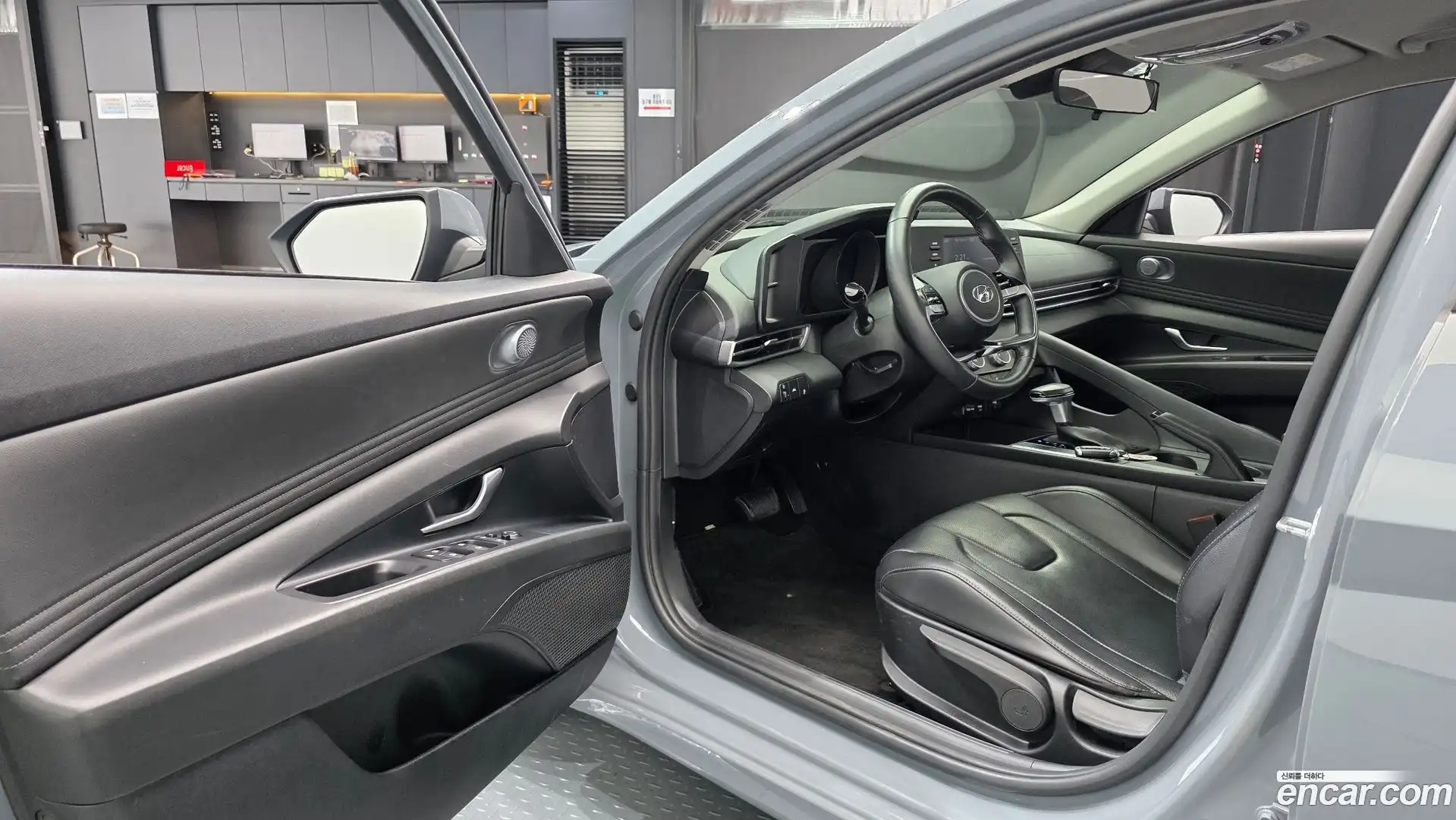 AVANTE Hyundai 2021.3-INNER-010