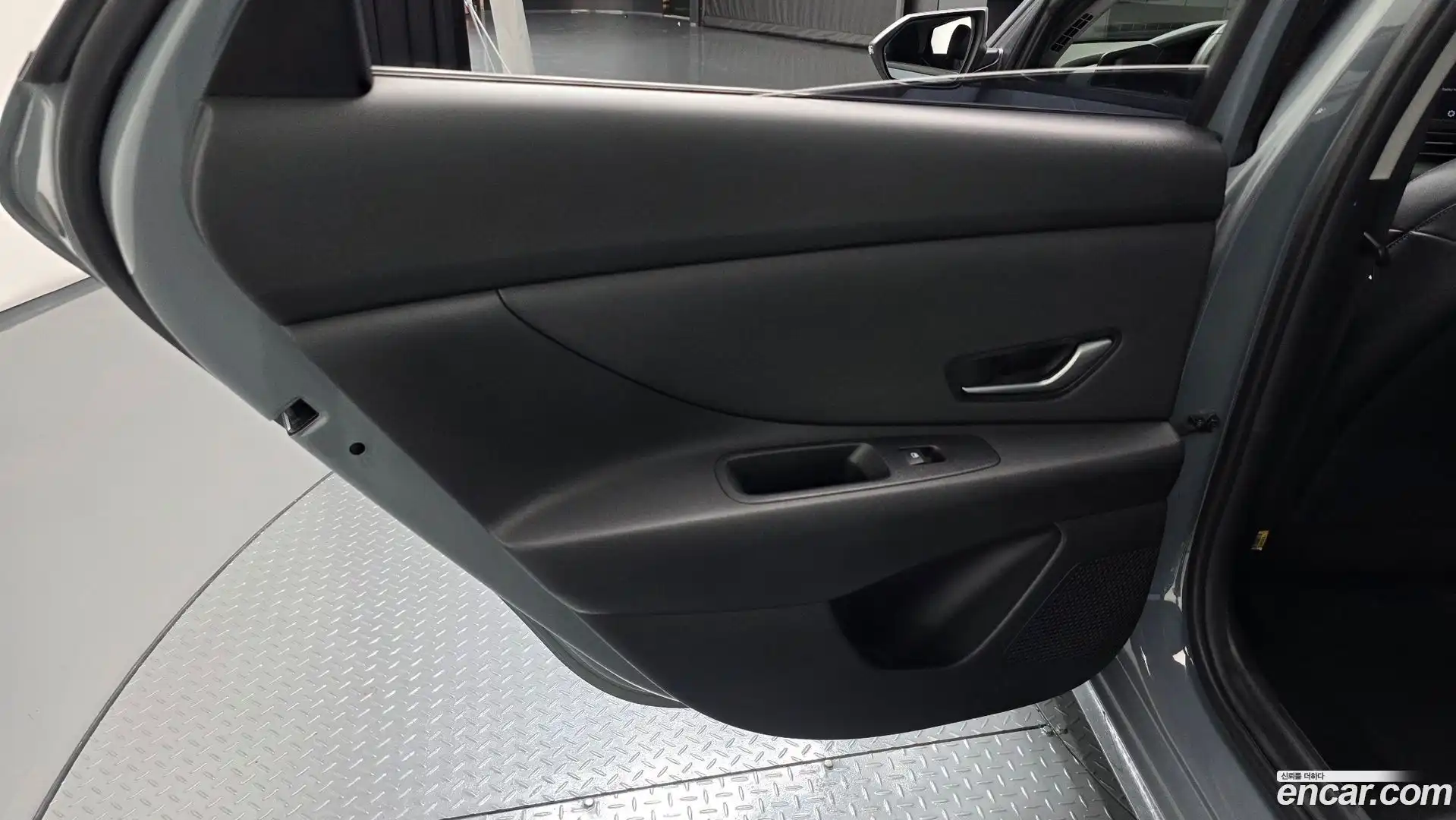 AVANTE Hyundai 2021.3-INNER-035